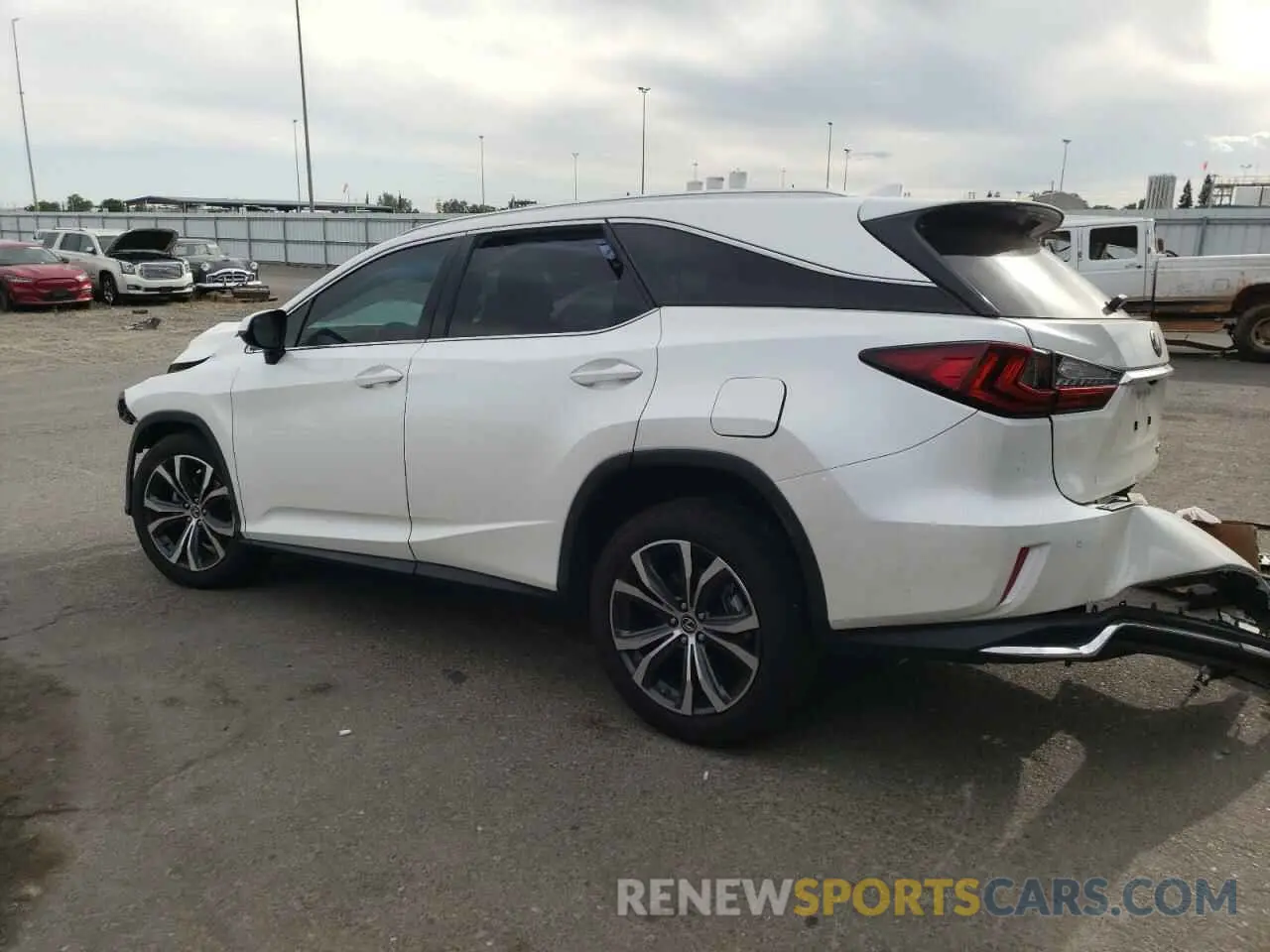 2 fotografías del automóvil dañado JTJHZKFA6N2036336 LEXUS RX350 2022