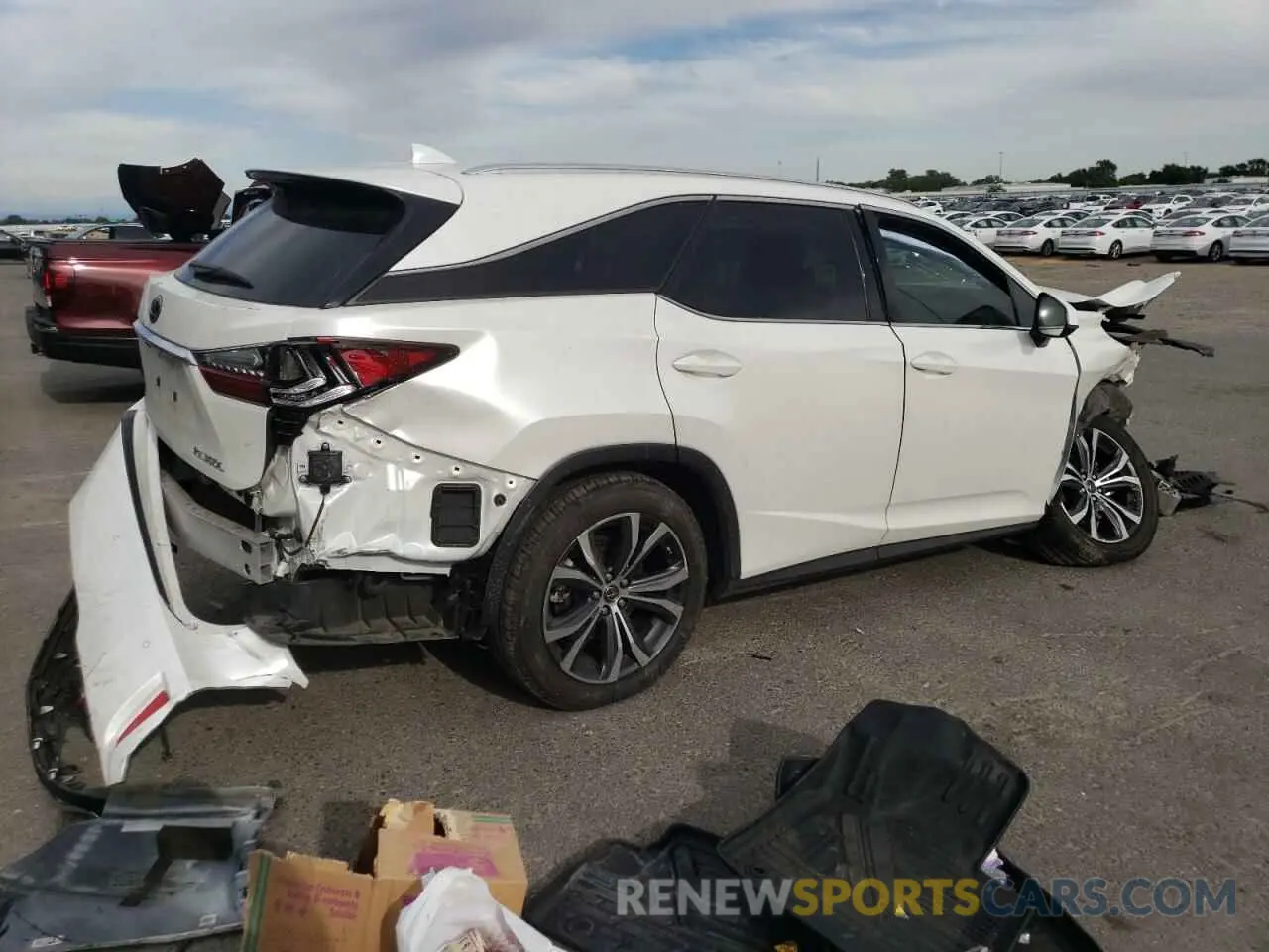 3 fotografías del automóvil dañado JTJHZKFA6N2036336 LEXUS RX350 2022