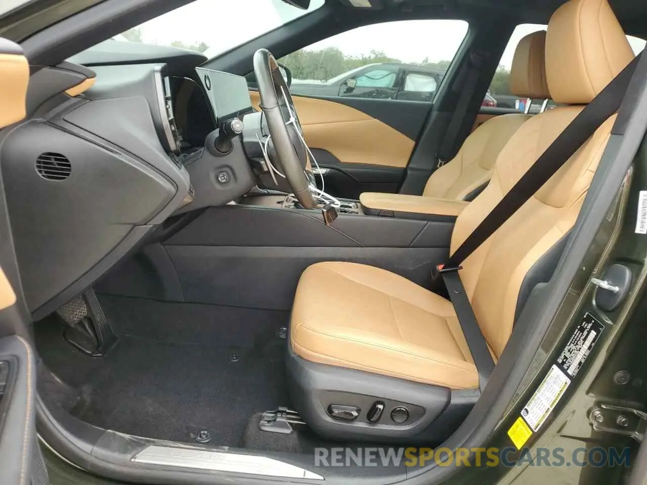 7 fotografías del automóvil dañado 2T2BAMBA3PC014988 LEXUS RX350 2023