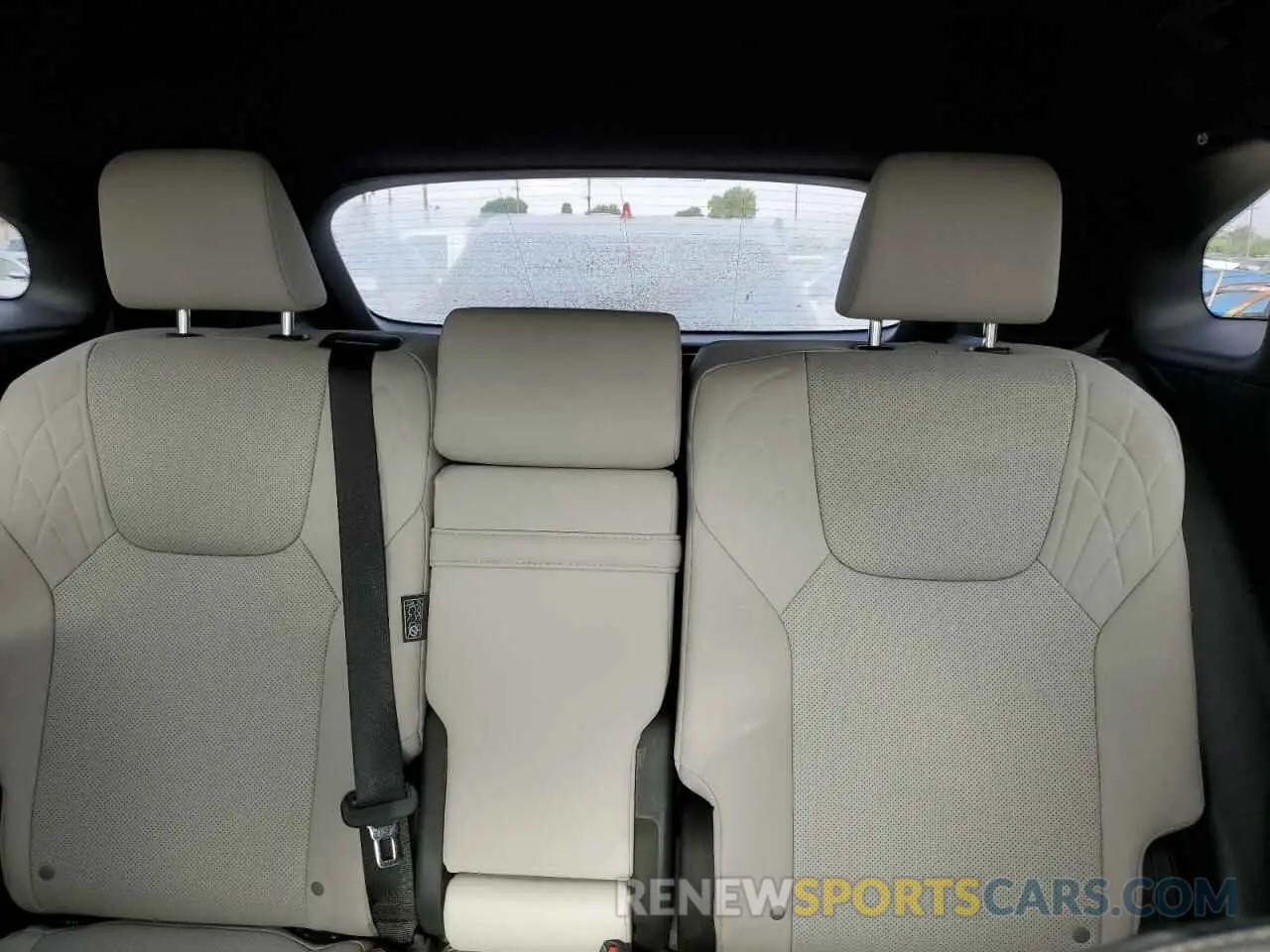 10 fotografías del automóvil dañado 2T2BAMBA7PC009681 LEXUS RX350 2023