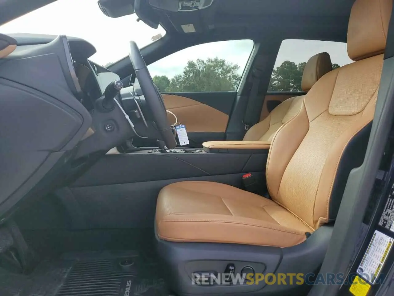 7 fotografías del automóvil dañado 2T2BAMBA8PC018048 LEXUS RX350 2023