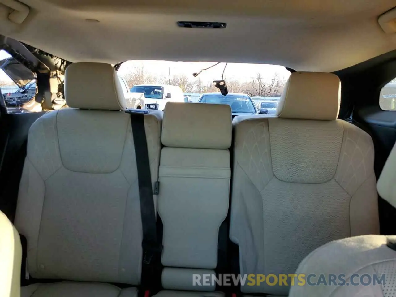 10 fotografías del automóvil dañado 2T2BAMCA4PC027618 LEXUS RX350 2023