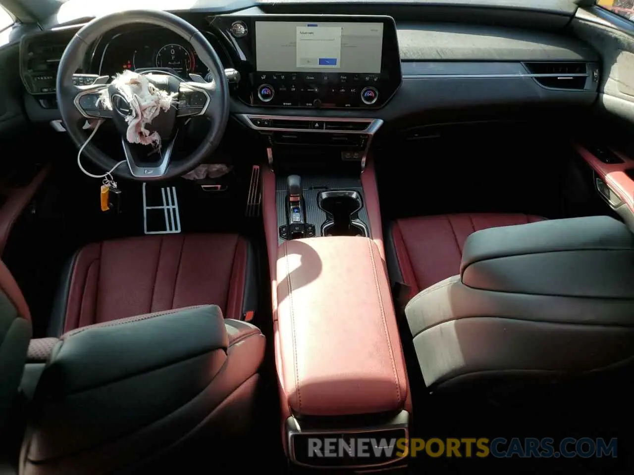 8 fotografías del automóvil dañado 2T2BAMCA6PC027264 LEXUS RX350 2023