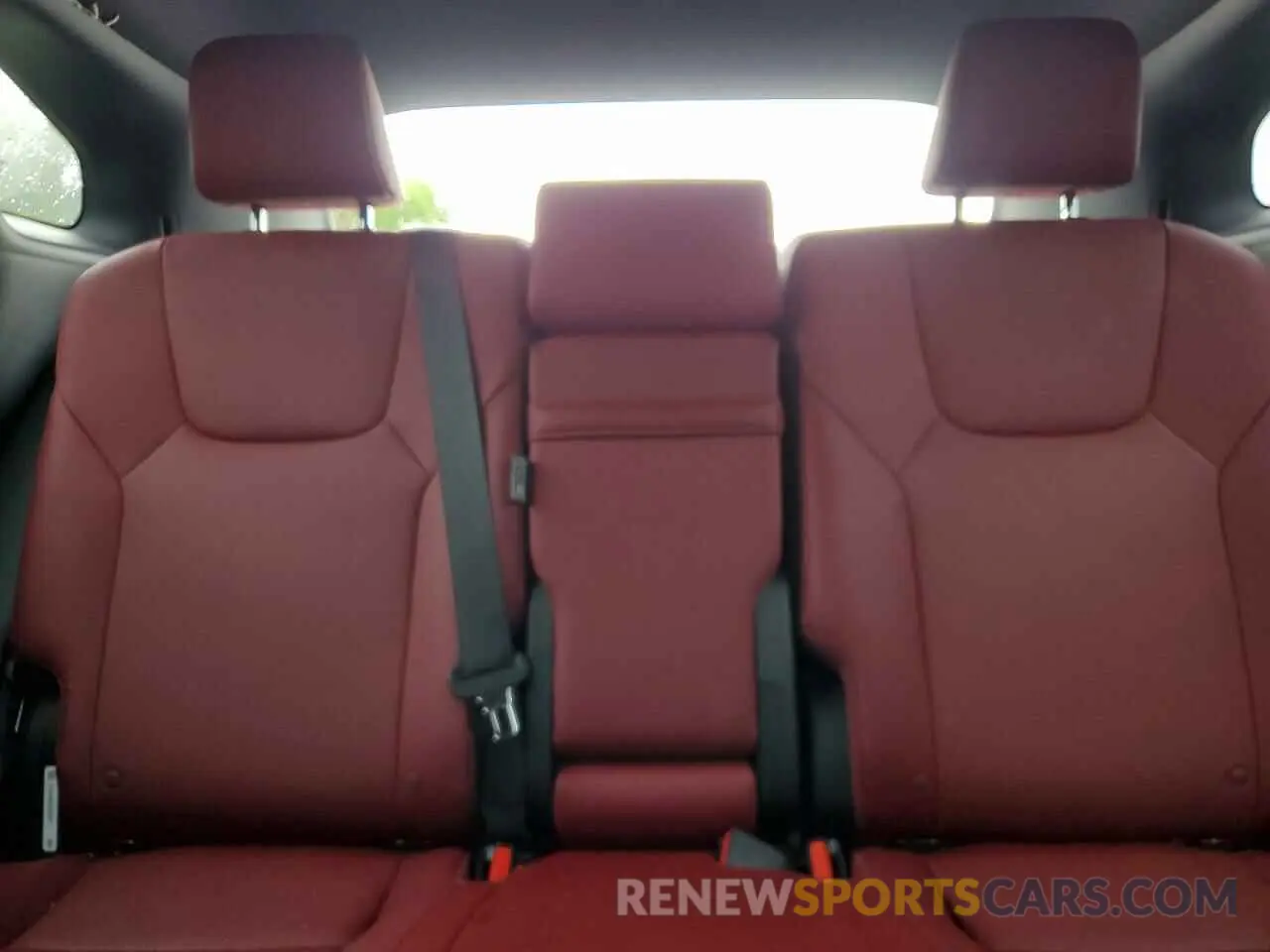 10 fotografías del automóvil dañado 2T2BAMCA7PC004804 LEXUS RX350 2023