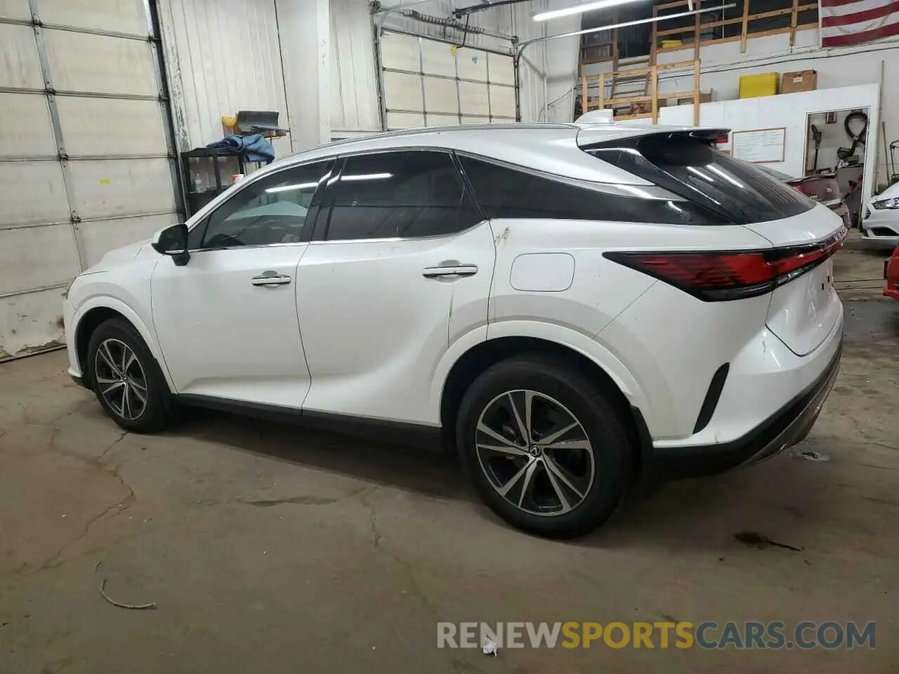 2 fotografías del automóvil dañado 2T2BAMCA7PC031808 LEXUS RX350 2023