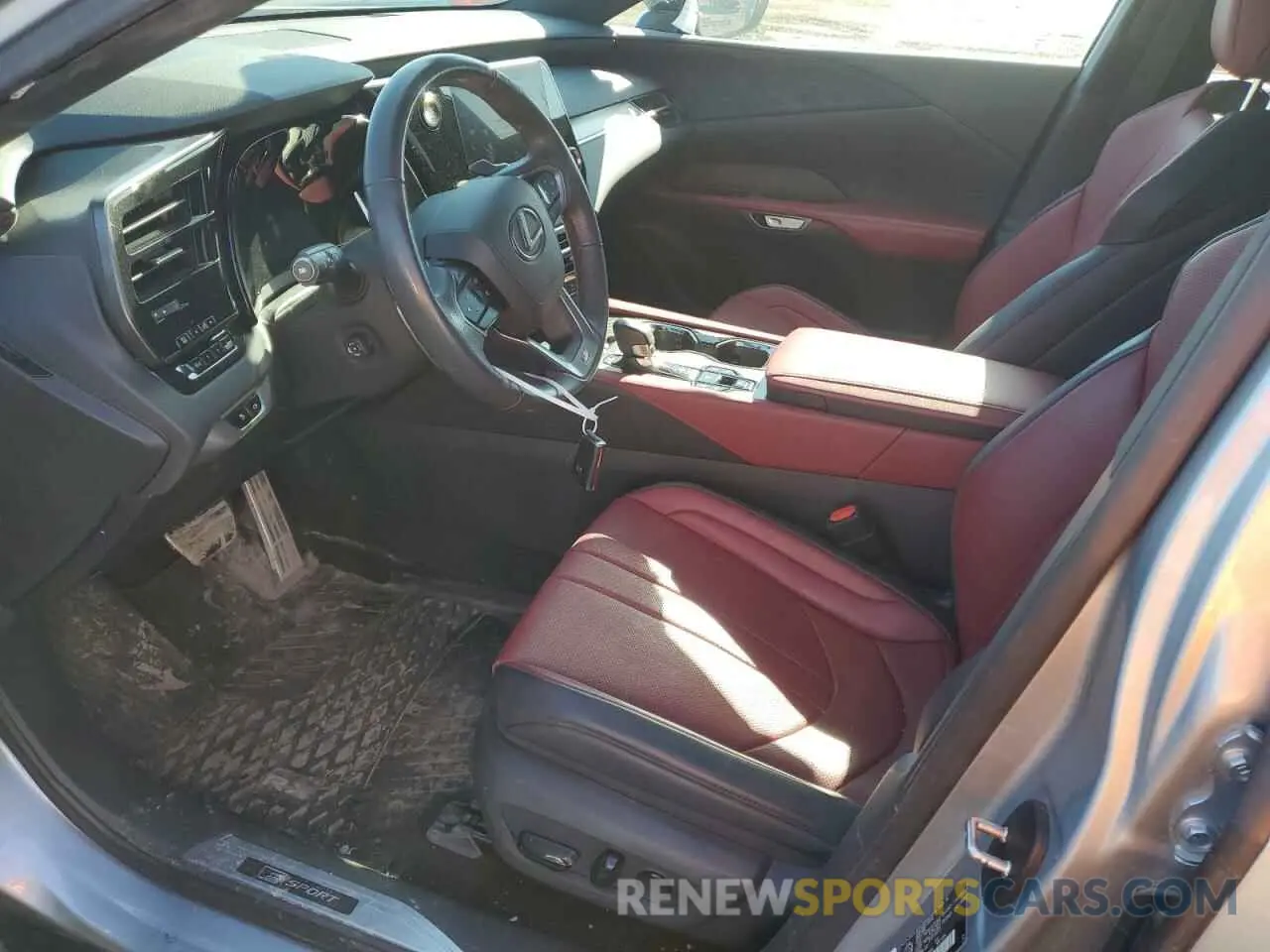 7 fotografías del automóvil dañado 2T2BAMCAXPC006997 LEXUS RX350 2023