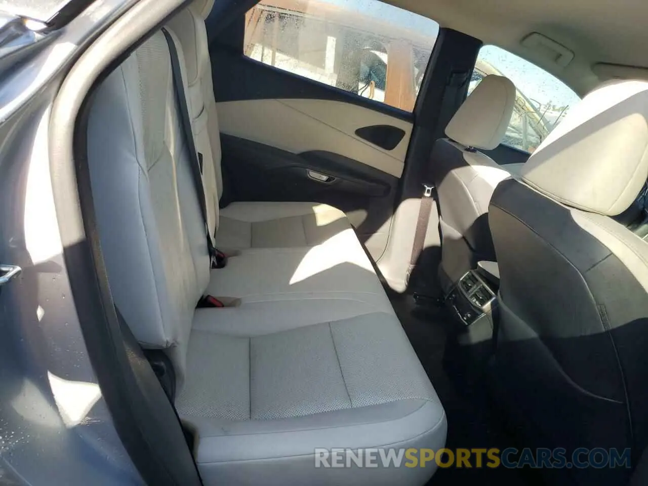 11 fotografías del automóvil dañado 2T2BAMBA3RC034483 LEXUS RX350 2024
