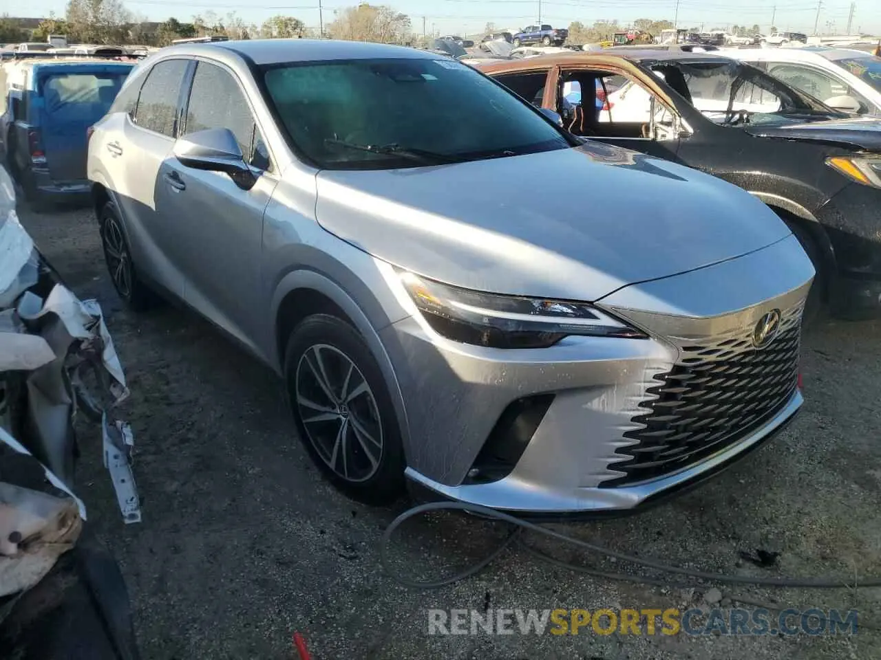 4 fotografías del automóvil dañado 2T2BAMBA3RC034483 LEXUS RX350 2024