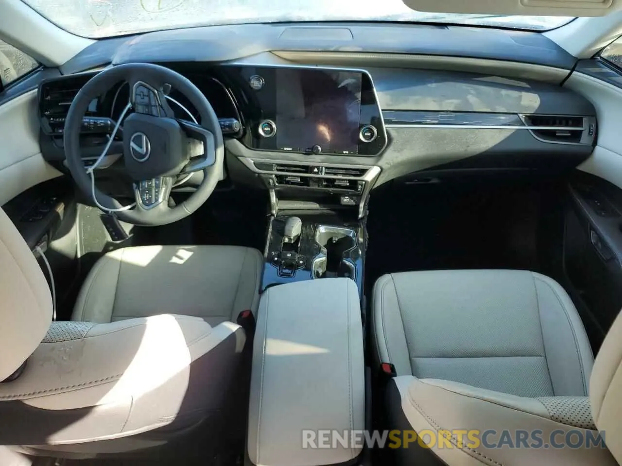 8 fotografías del automóvil dañado 2T2BAMBA3RC034483 LEXUS RX350 2024