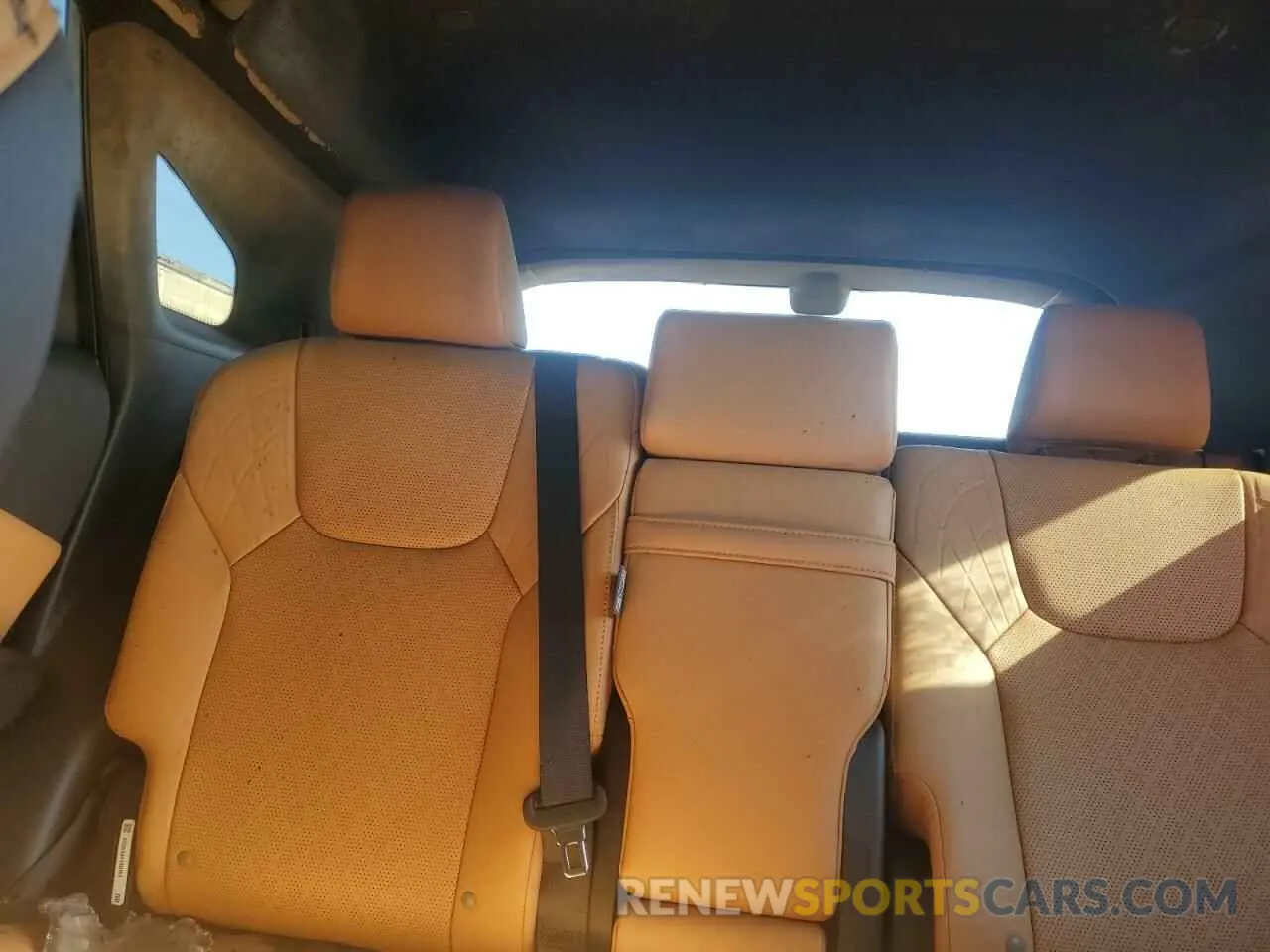 10 fotografías del automóvil dañado 2T2BAMBA4RC036050 LEXUS RX350 2024