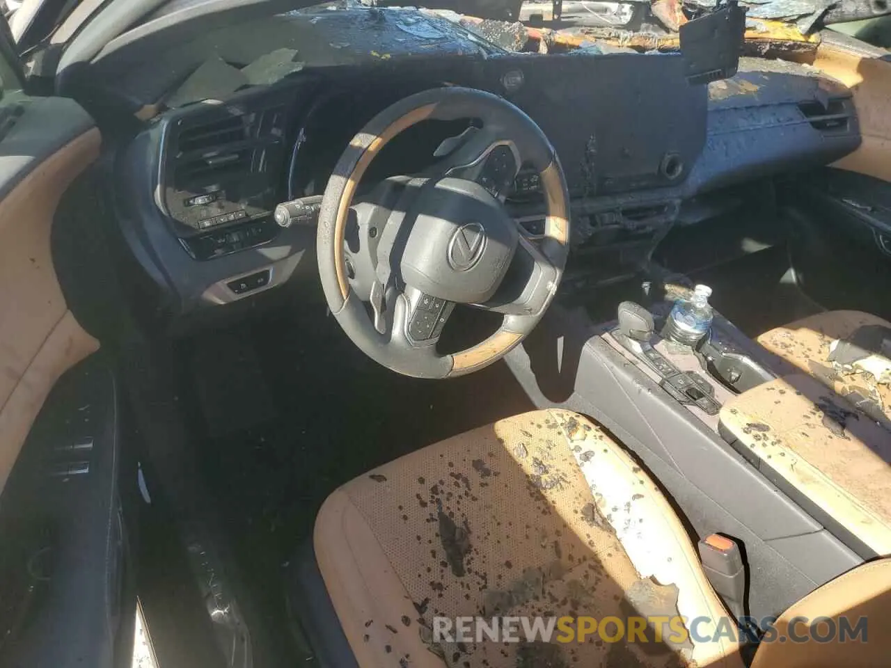 8 fotografías del automóvil dañado 2T2BAMBA4RC036050 LEXUS RX350 2024