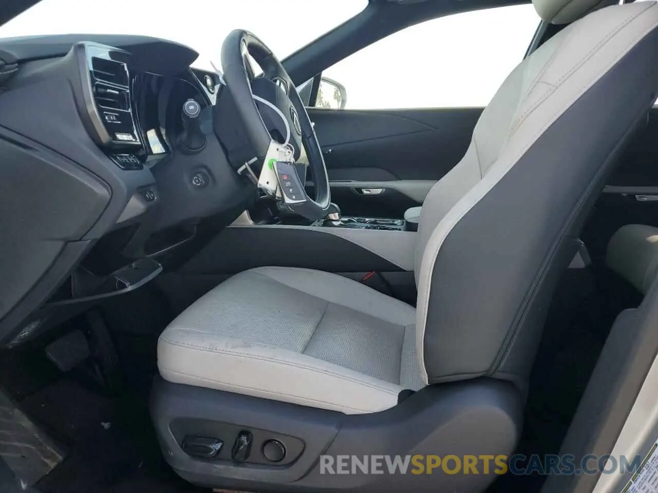 7 fotografías del automóvil dañado 2T2BAMBA8RC029036 LEXUS RX350 2024
