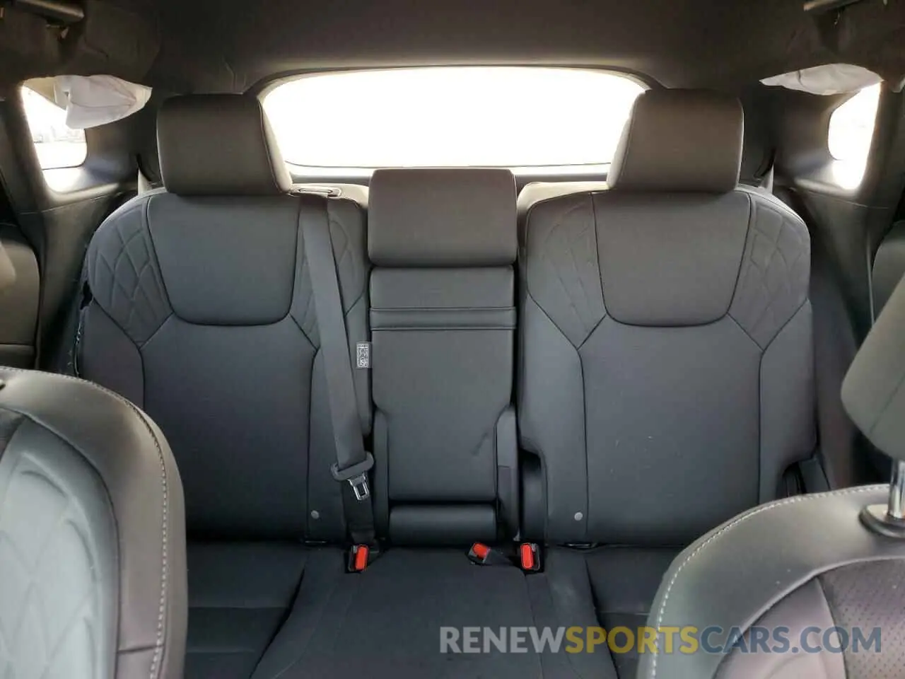 10 fotografías del automóvil dañado 2T2BAMBAXRC026896 LEXUS RX350 2024