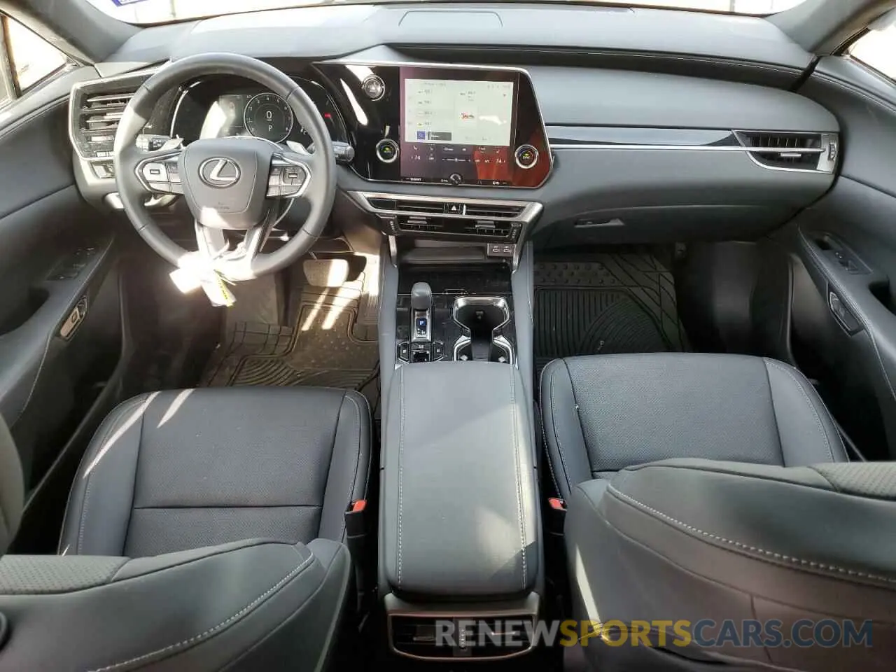8 fotografías del automóvil dañado 2T2BAMBAXRC026896 LEXUS RX350 2024