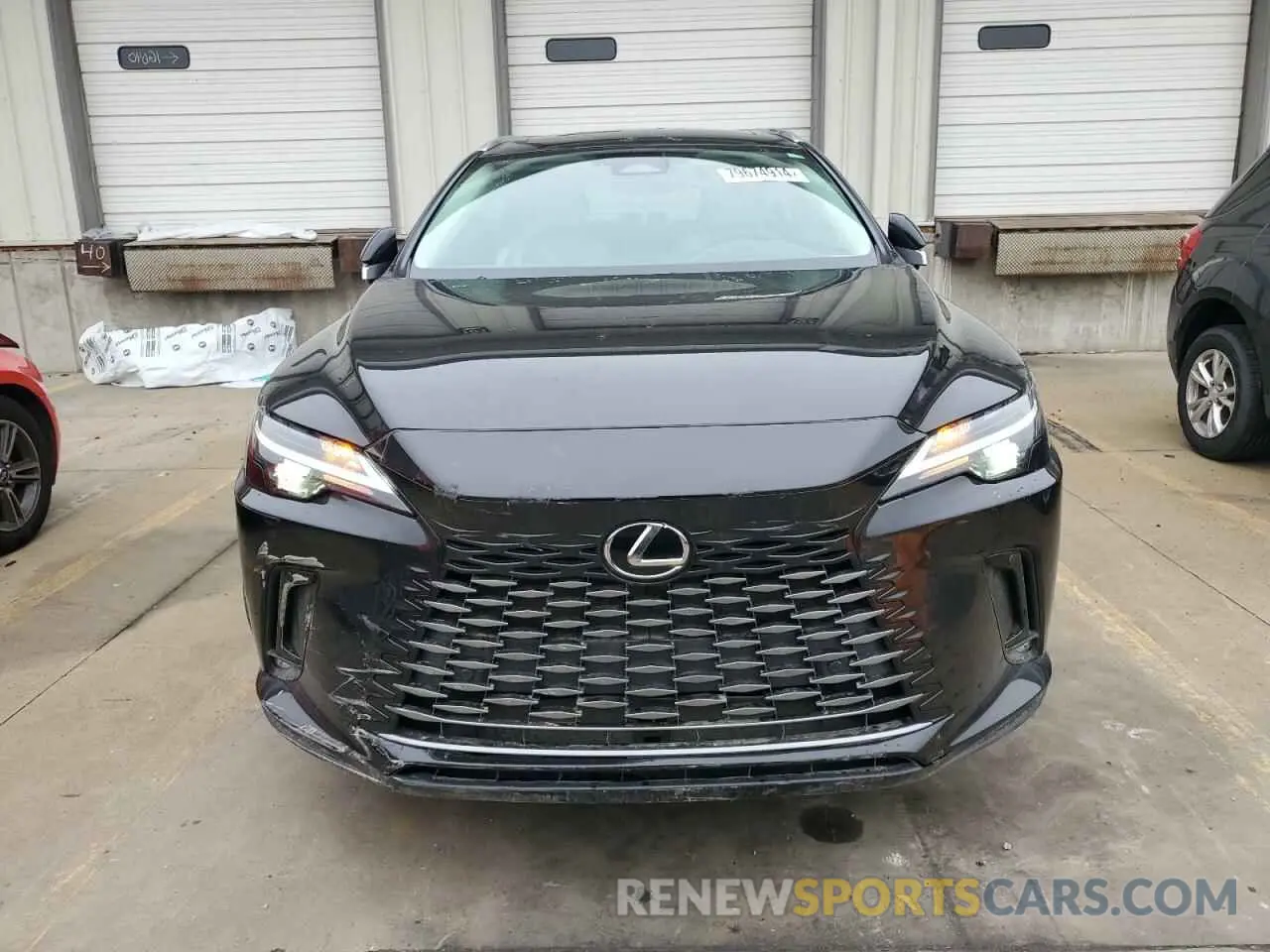 5 fotografías del automóvil dañado 2T2BAMCA0RC079301 LEXUS RX350 2024