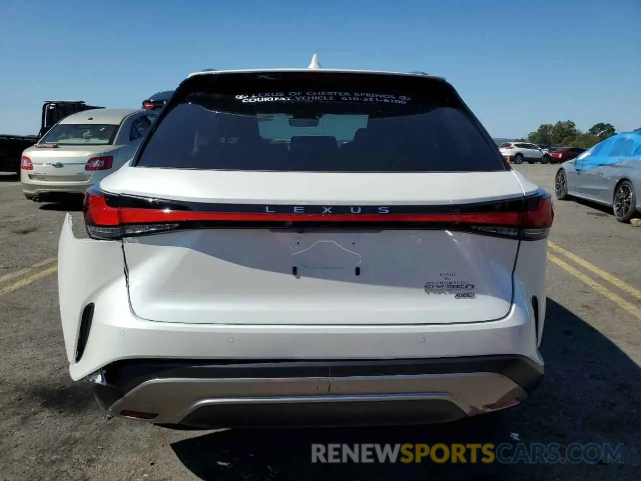 6 fotografías del automóvil dañado 2T2BAMCA3RC069135 LEXUS RX350 2024
