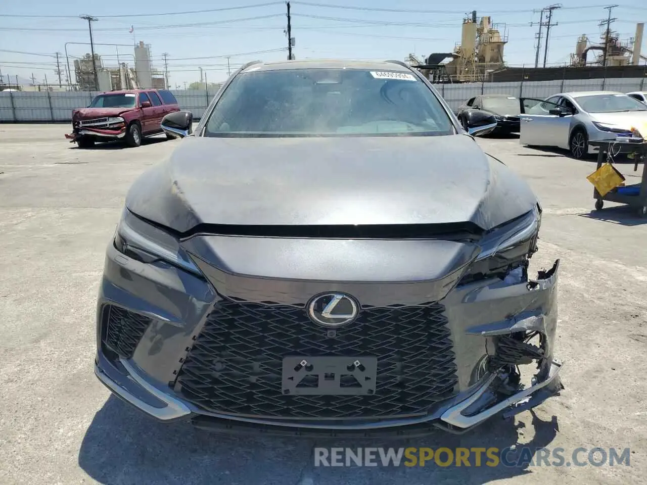 5 fotografías del automóvil dañado 2T2BAMCA5RC052708 LEXUS RX350 2024