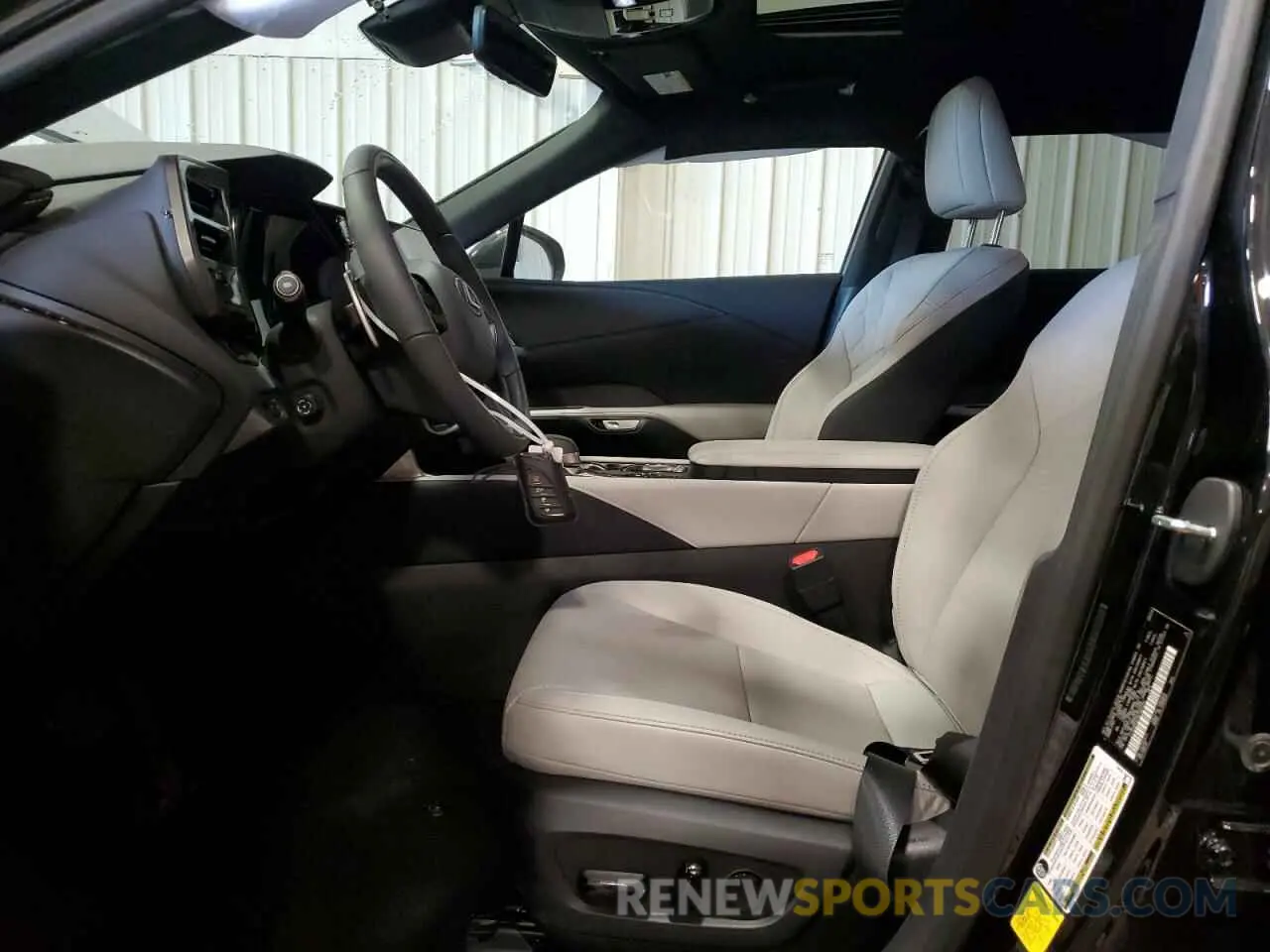 7 fotografías del automóvil dañado 2T2BAMCA5RC084462 LEXUS RX350 2024