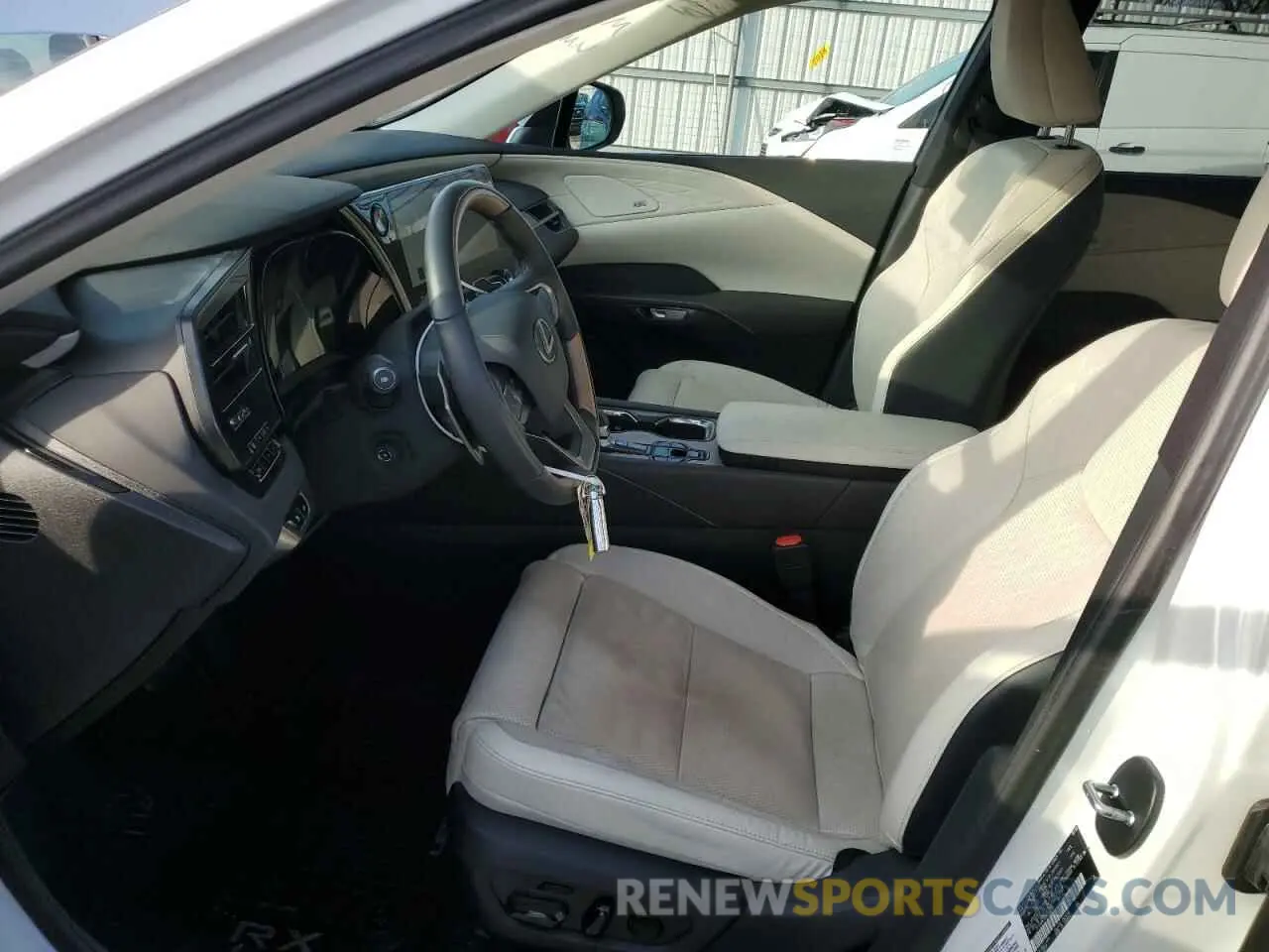 7 fotografías del automóvil dañado 2T2BAMCA6RC043774 LEXUS RX350 2024