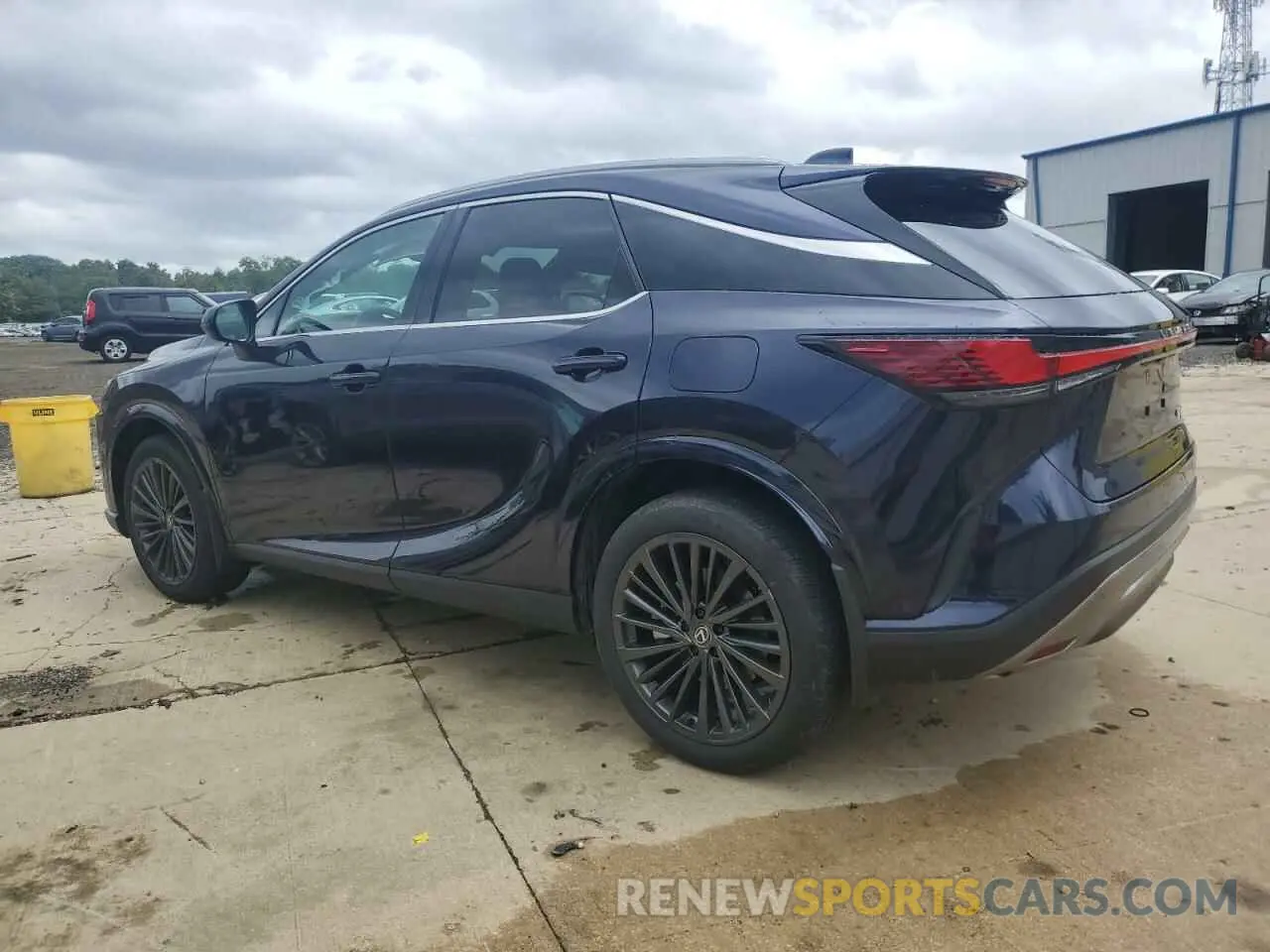 2 fotografías del automóvil dañado 2T2BAMCA8RC078414 LEXUS RX350 2024