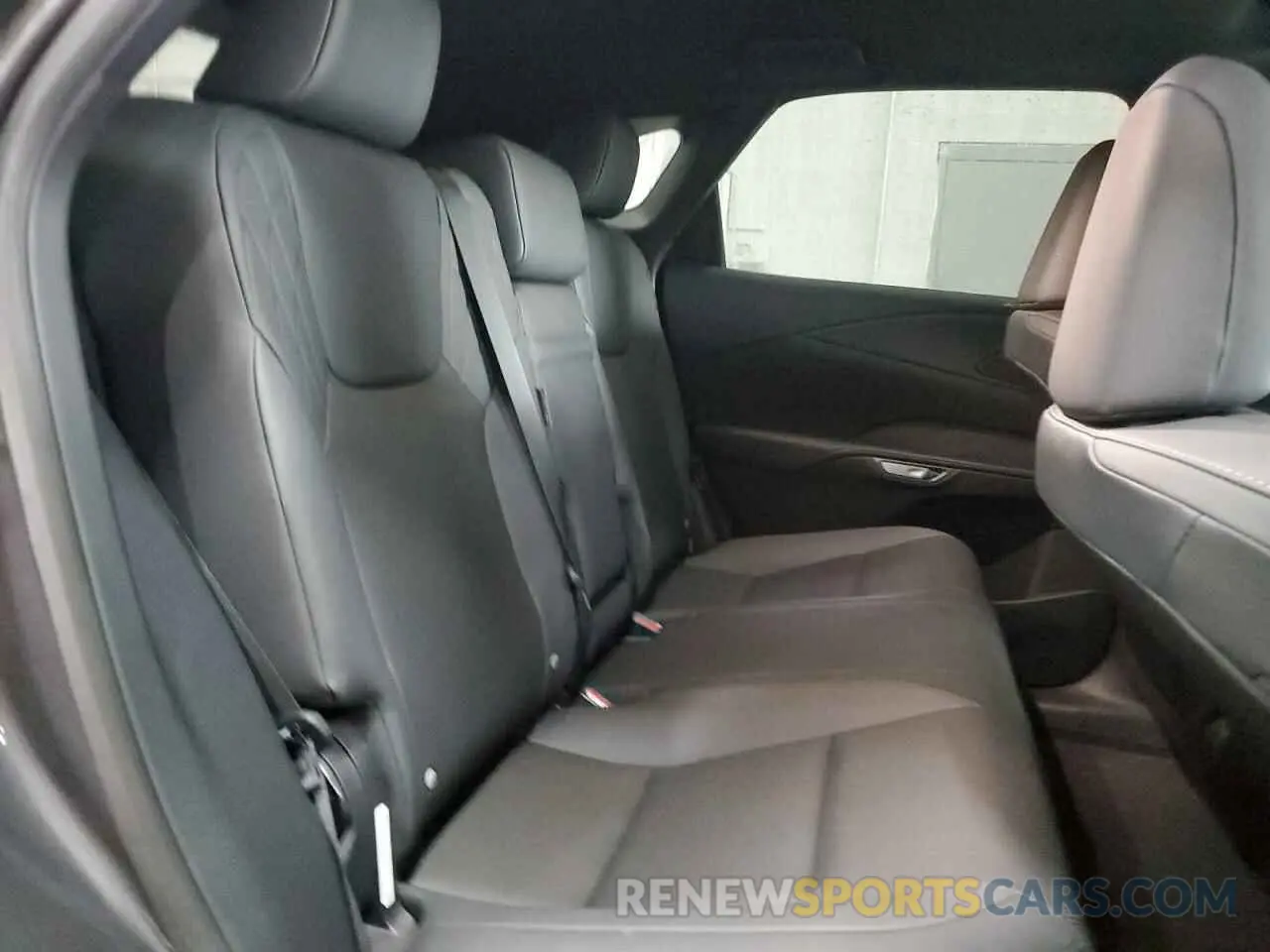11 fotografías del automóvil dañado 2T2BAMCA0SC089705 LEXUS RX350 2025
