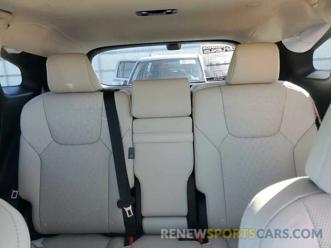 10 fotografías del automóvil dañado 2T2BAMCA6SC090597 LEXUS RX350 2025