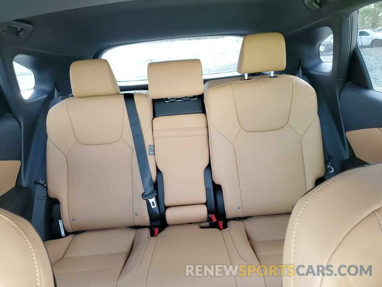 10 fotografías del automóvil dañado 2T2BAMCA9SC088875 LEXUS RX350 2025