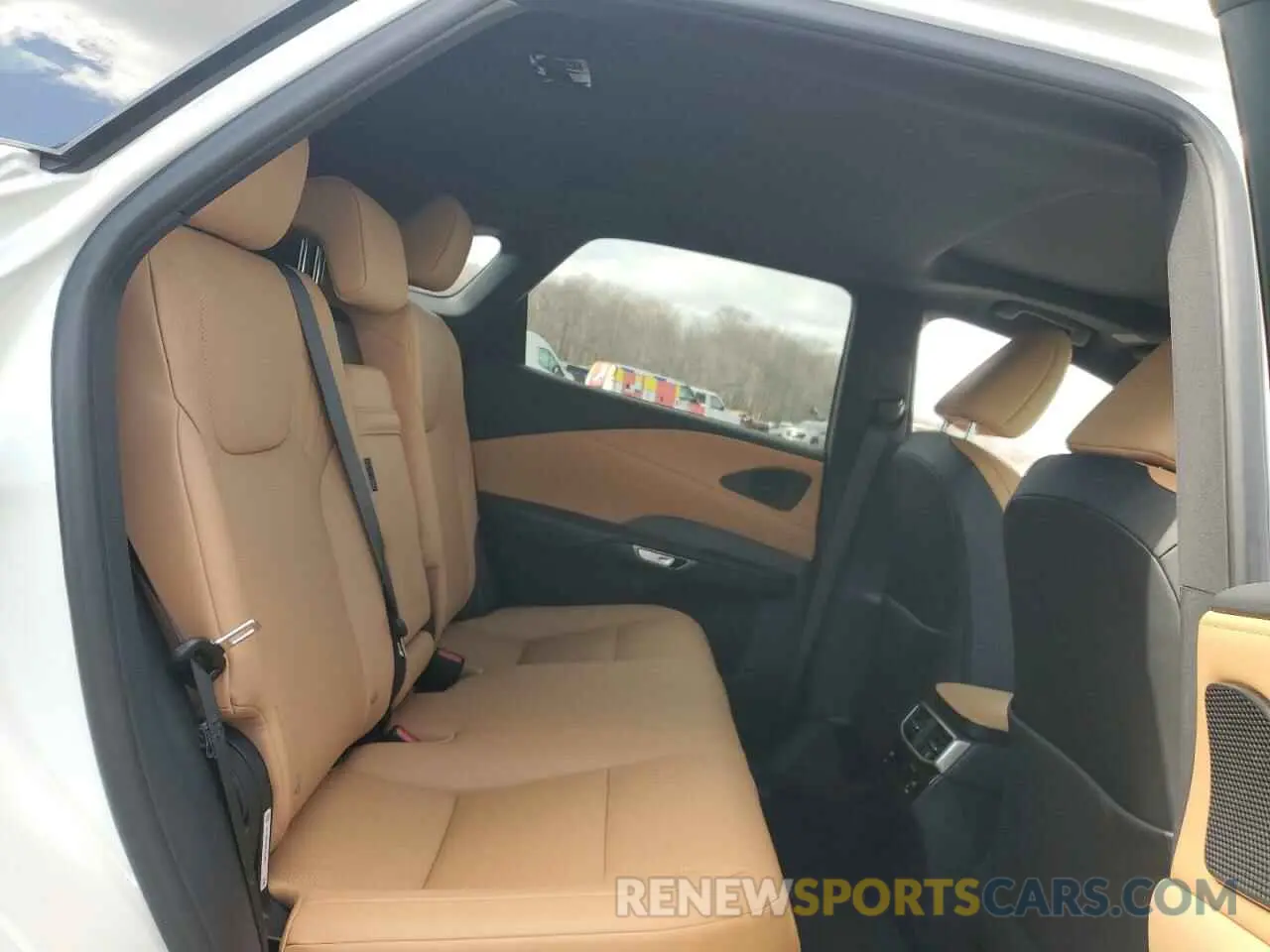 11 fotografías del automóvil dañado 2T2BAMCA9SC088875 LEXUS RX350 2025