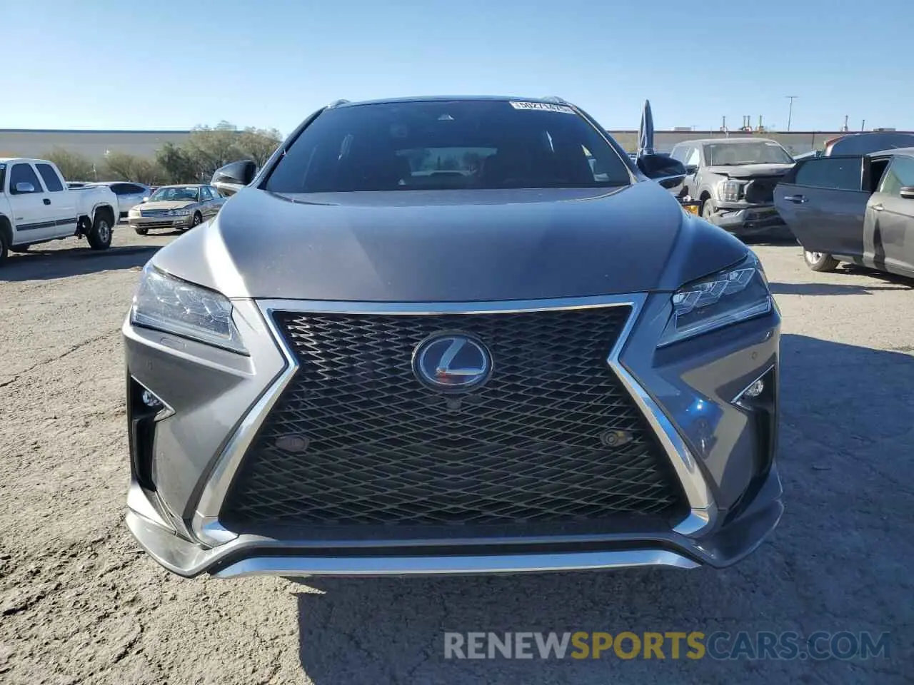 5 fotografías del automóvil dañado 2T2BGMCA2KC038687 LEXUS RX450 2019