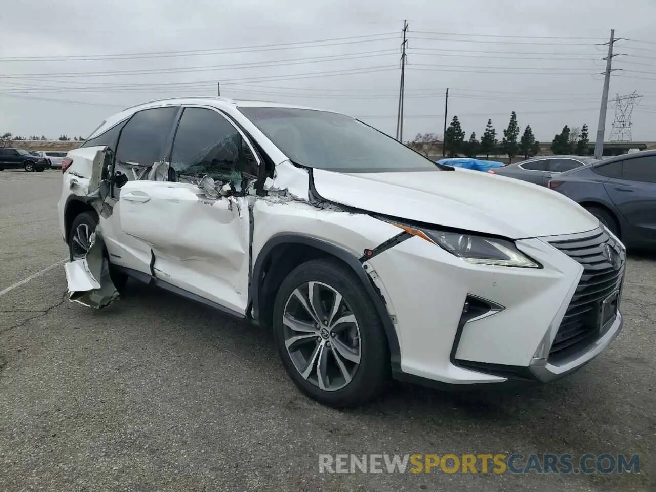 4 fotografías del automóvil dañado 2T2BGMCA4KC035015 LEXUS RX450 2019