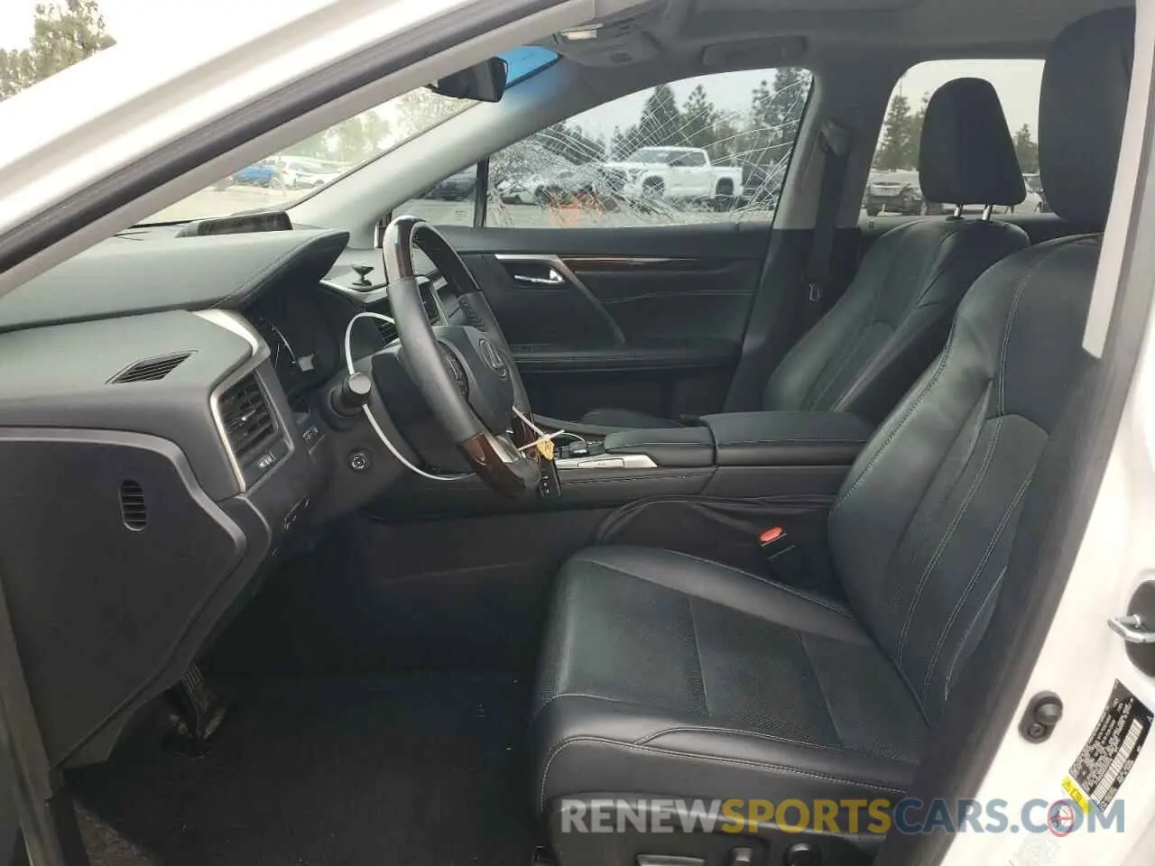 7 fotografías del automóvil dañado 2T2BGMCA4KC035015 LEXUS RX450 2019