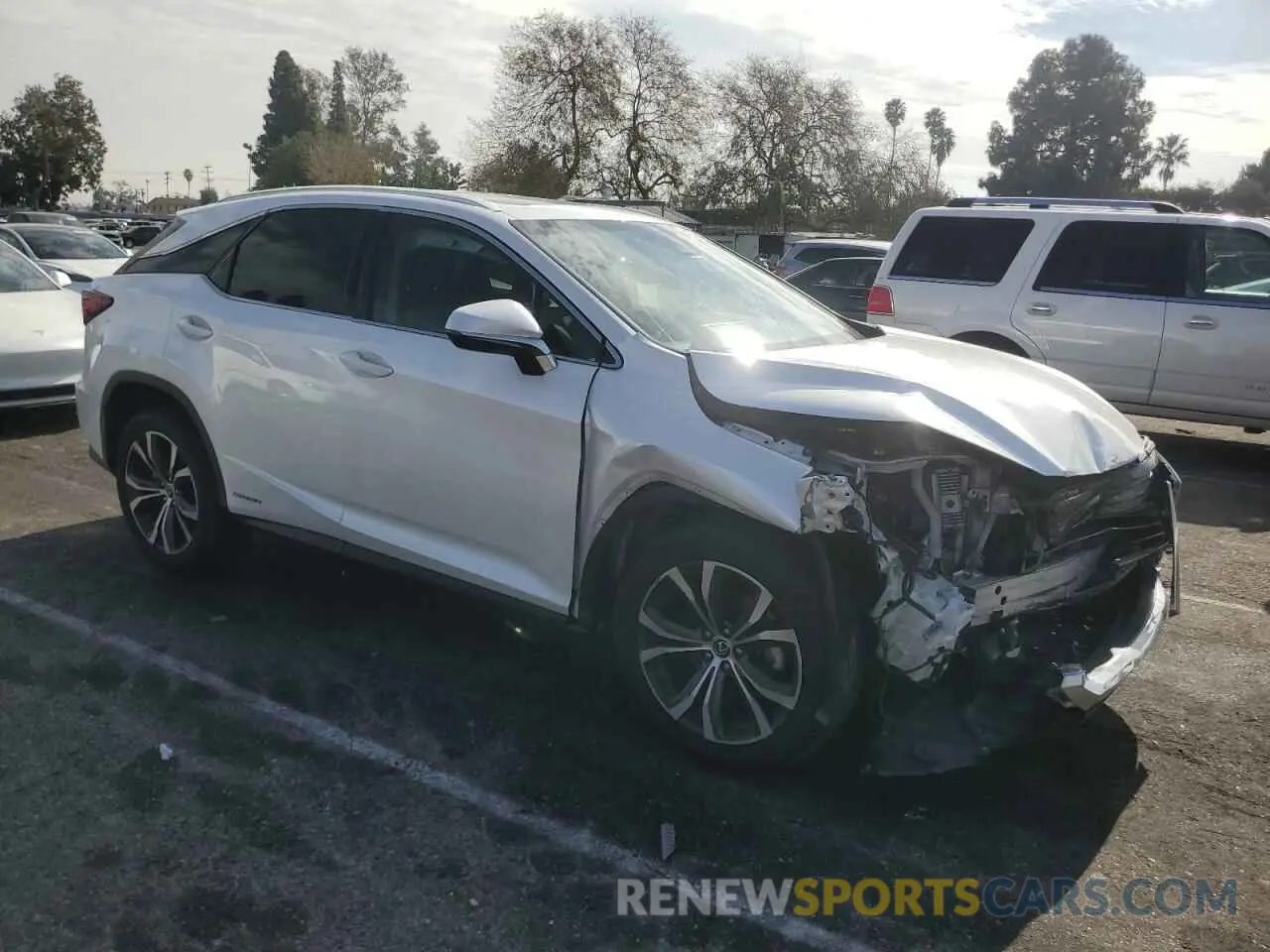 4 fotografías del automóvil dañado 2T2BGMCA7KC030486 LEXUS RX450 2019