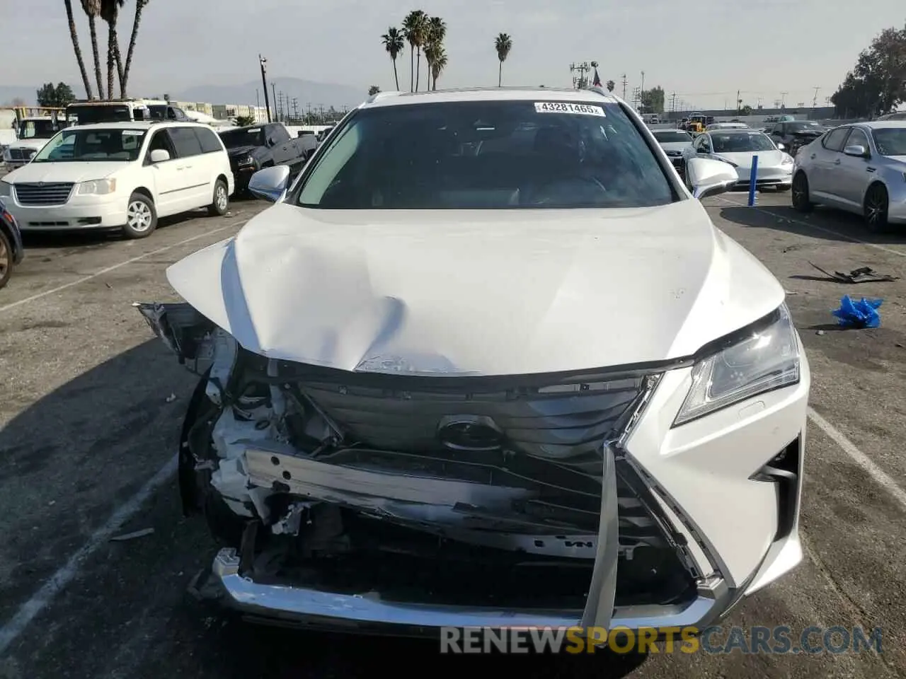 5 fotografías del automóvil dañado 2T2BGMCA7KC030486 LEXUS RX450 2019
