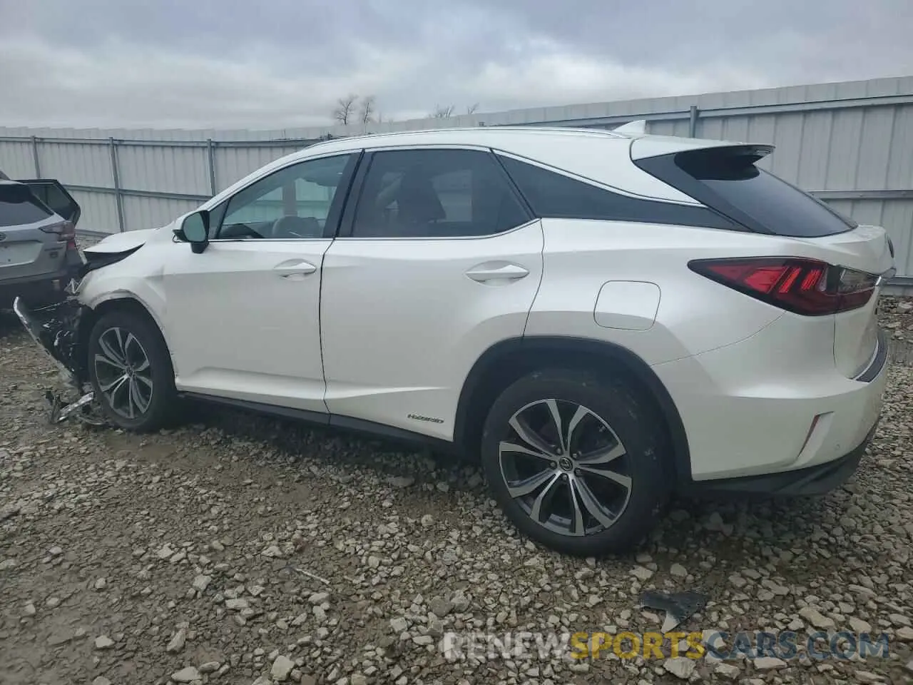2 fotografías del automóvil dañado 2T2BGMCA8KC037446 LEXUS RX450 2019