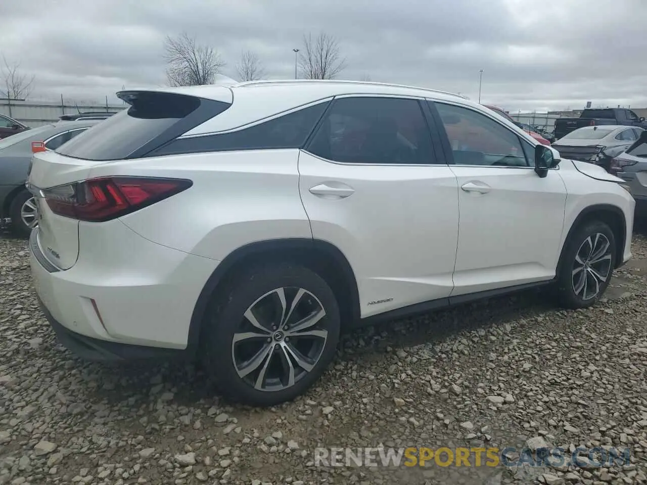 3 fotografías del automóvil dañado 2T2BGMCA8KC037446 LEXUS RX450 2019