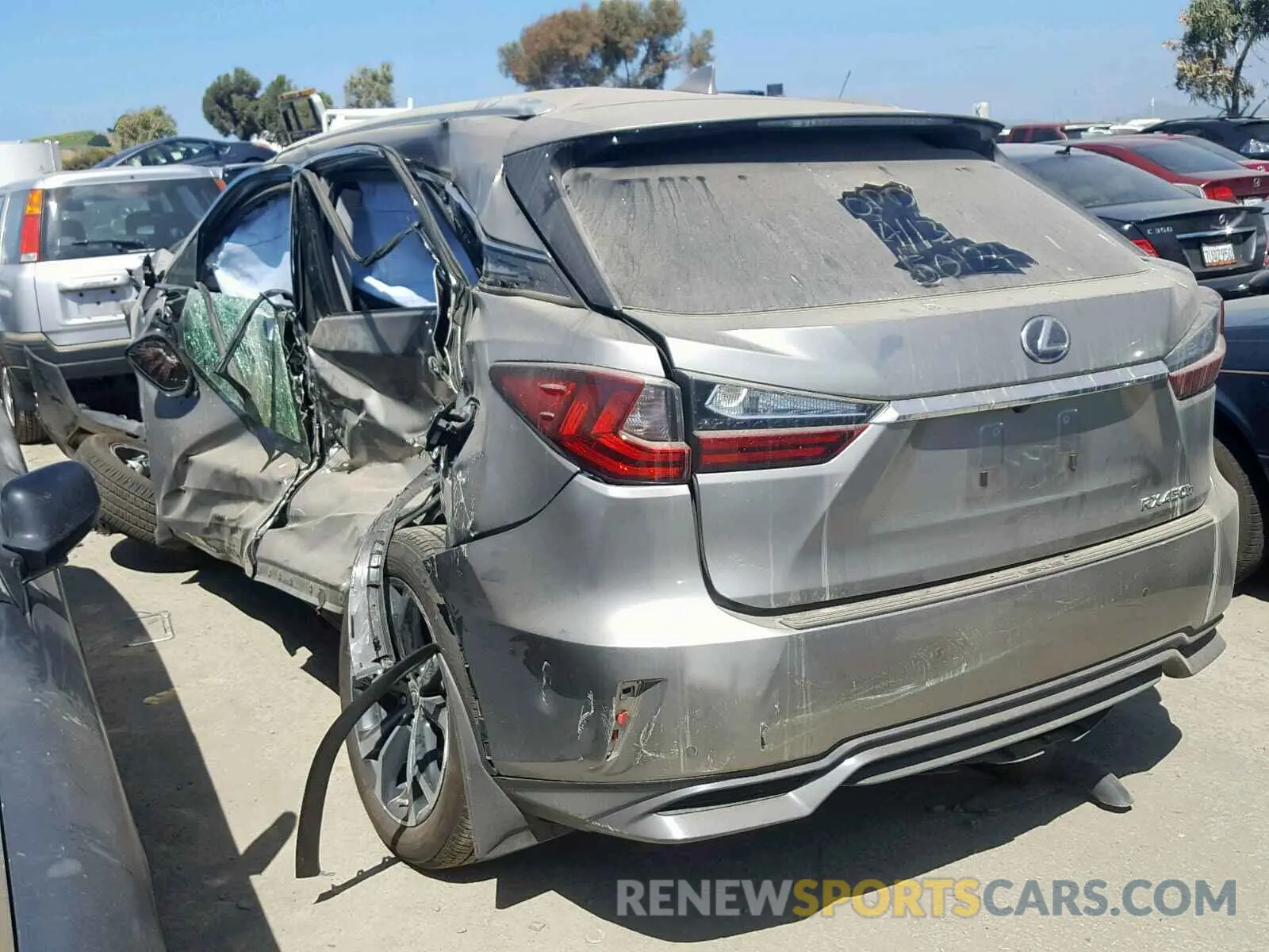 3 fotografías del automóvil dañado 2T2BGMCAXKC036119 LEXUS RX450 2019