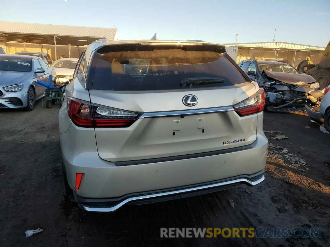 6 fotografías del automóvil dañado JTJDGKCA0K2007127 LEXUS RX450 2019