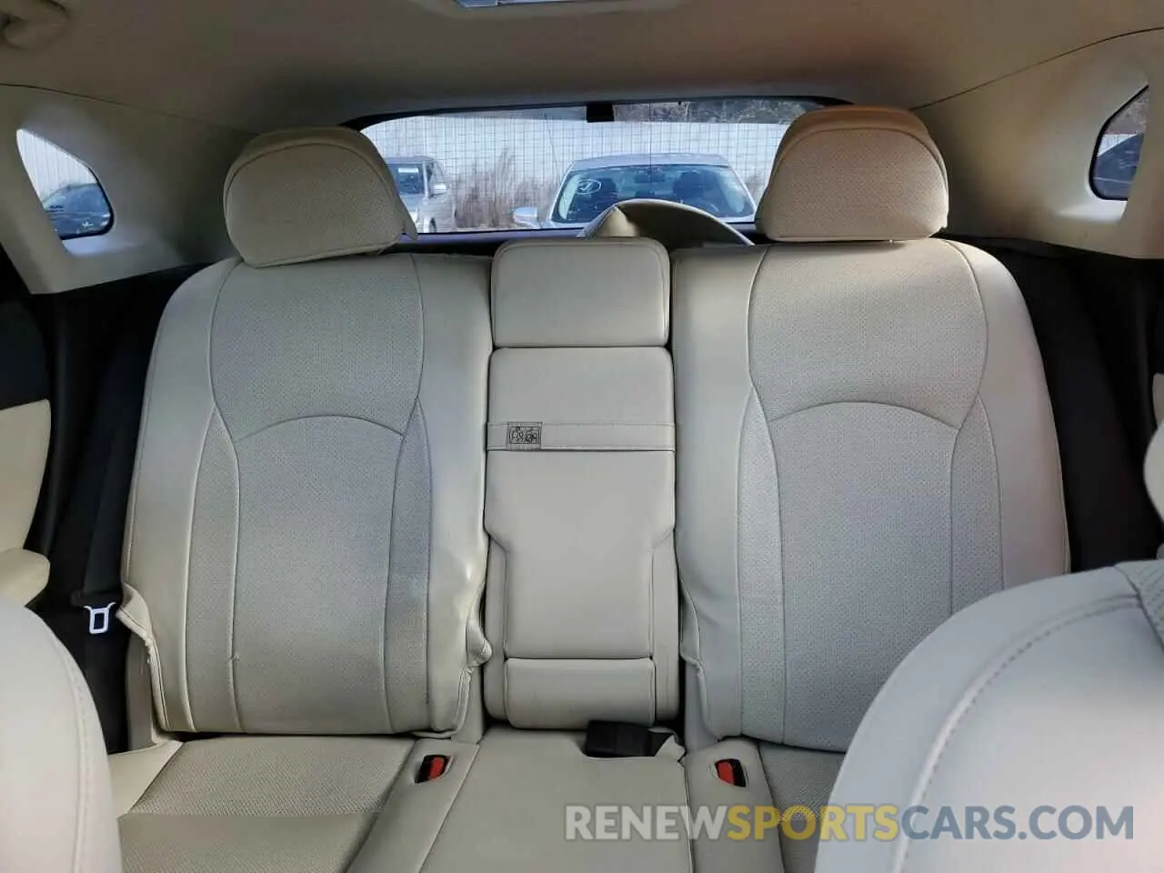 10 fotografías del automóvil dañado 2T2HGMDA4LC053296 LEXUS RX450 2020