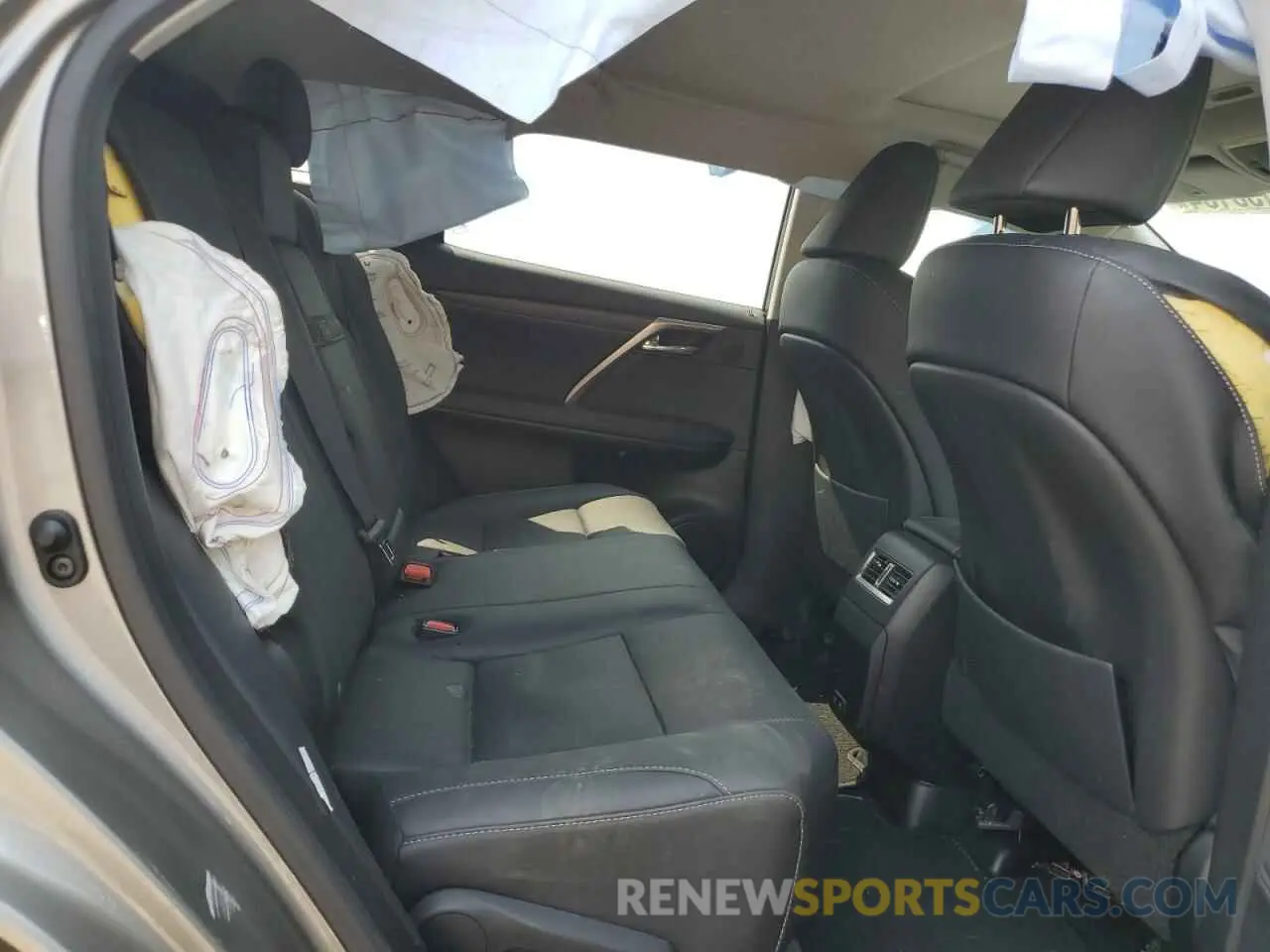 11 fotografías del automóvil dañado 2T2HGMDA7LC047279 LEXUS RX450 2020