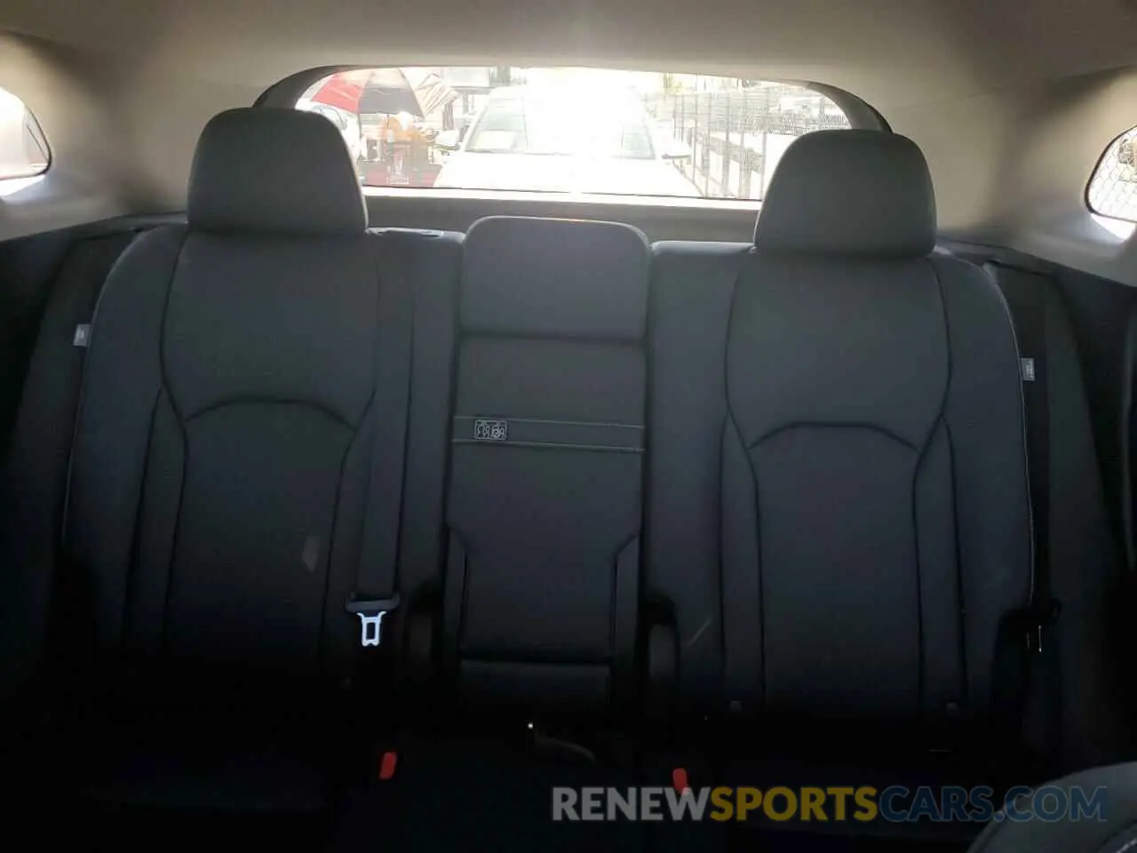 10 fotografías del automóvil dañado 2T2HGMDA7LC053163 LEXUS RX450 2020