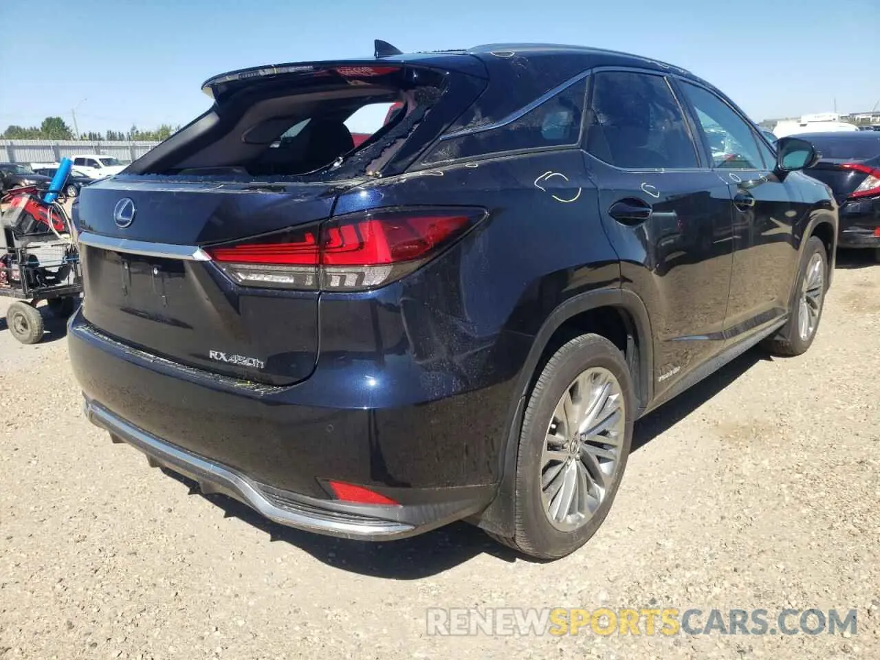 4 fotografías del automóvil dañado 2T2JGMDA2LC052391 LEXUS RX450 2020