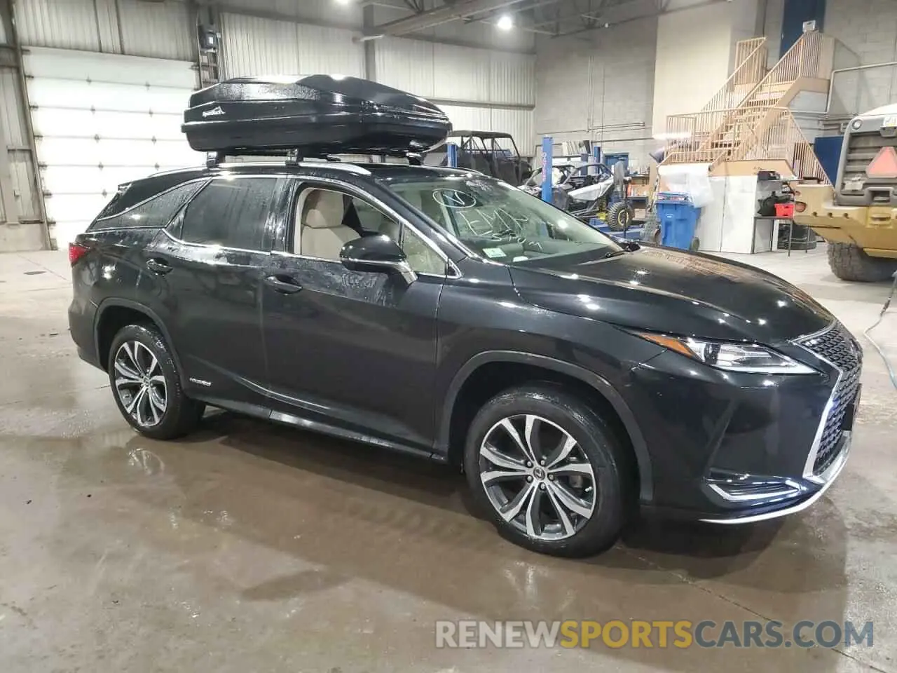 4 fotografías del automóvil dañado JTJHGKFA2L2014983 LEXUS RX450 2020
