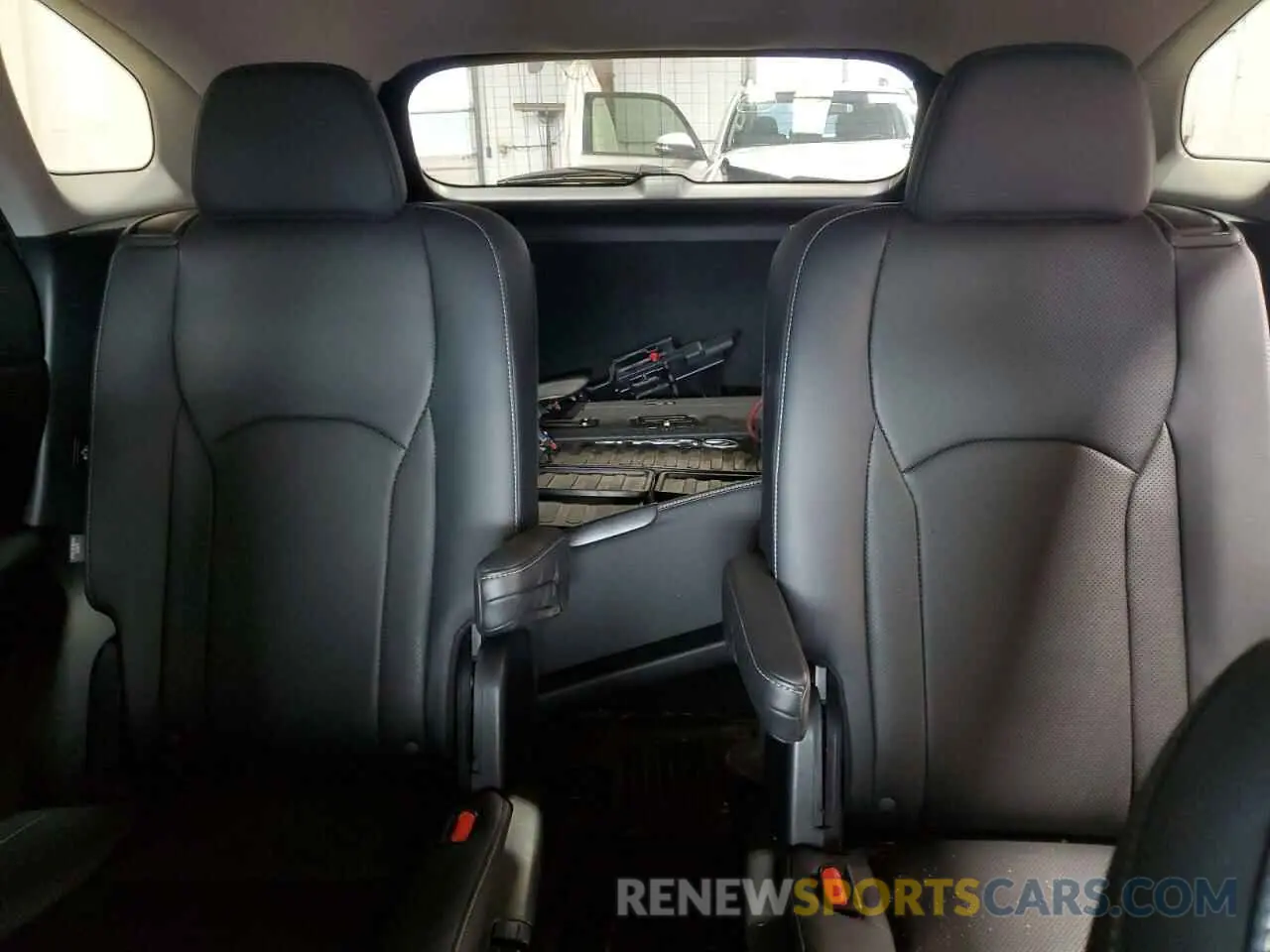 10 fotografías del automóvil dañado JTJHGKFA7L2015613 LEXUS RX450 2020