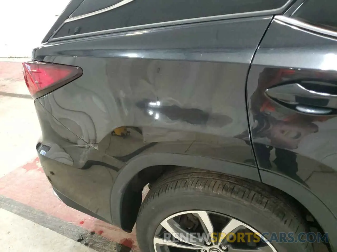 13 fotografías del automóvil dañado JTJHGKFA7L2015613 LEXUS RX450 2020