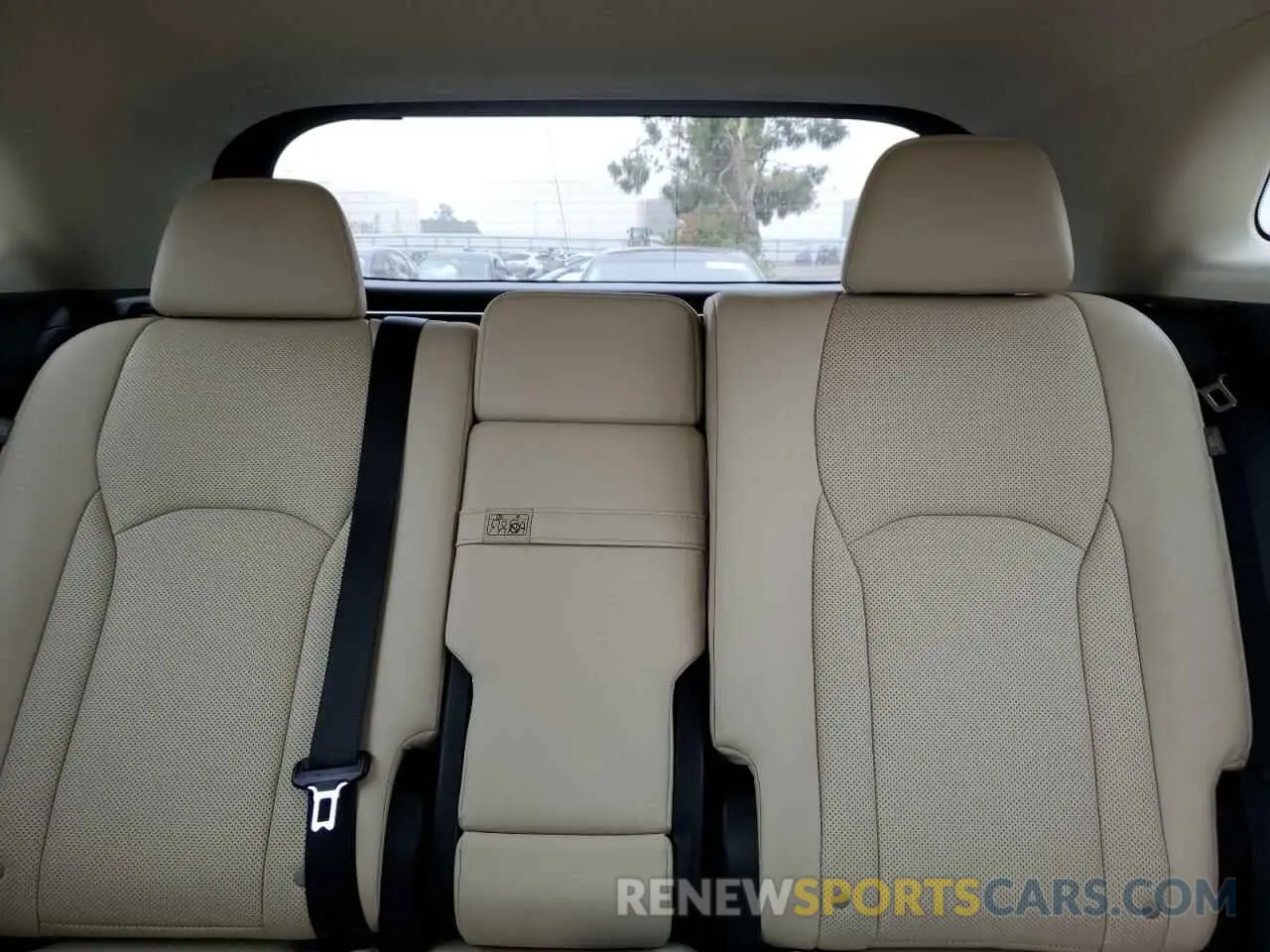 10 fotografías del automóvil dañado 2T2HGMDA1MC071188 LEXUS RX450 2021