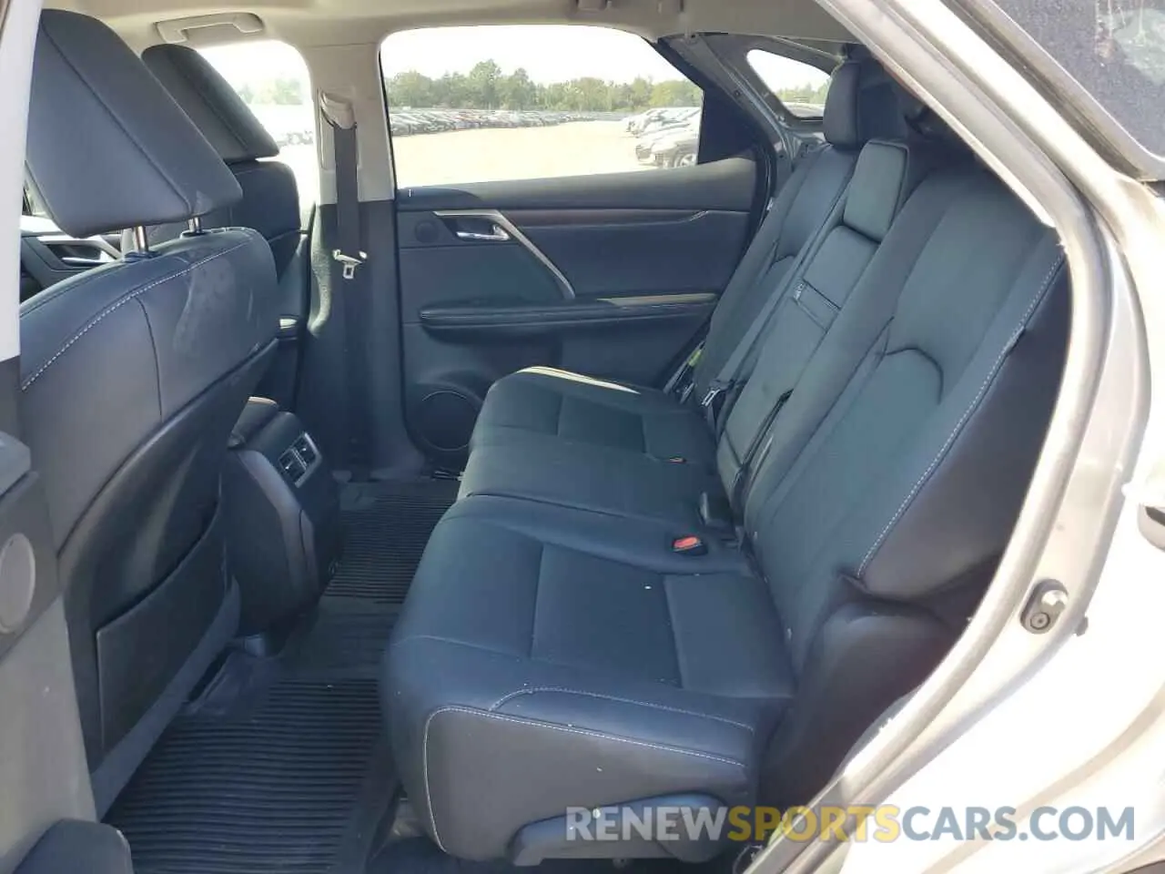 11 fotografías del automóvil dañado 2T2HGMDA3MC068132 LEXUS RX450 2021