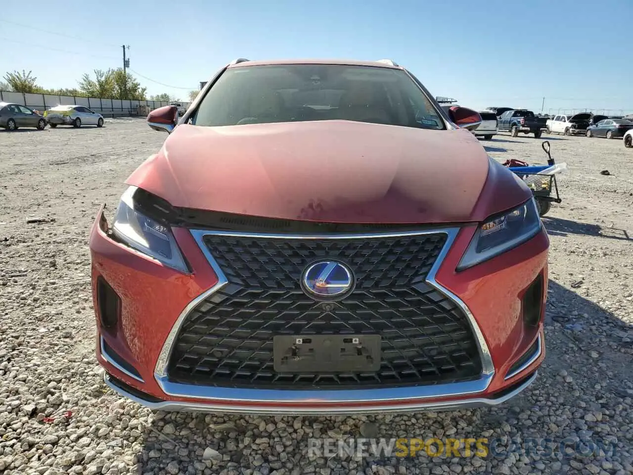 5 fotografías del automóvil dañado JTJHGKFA1M2021389 LEXUS RX450 2021