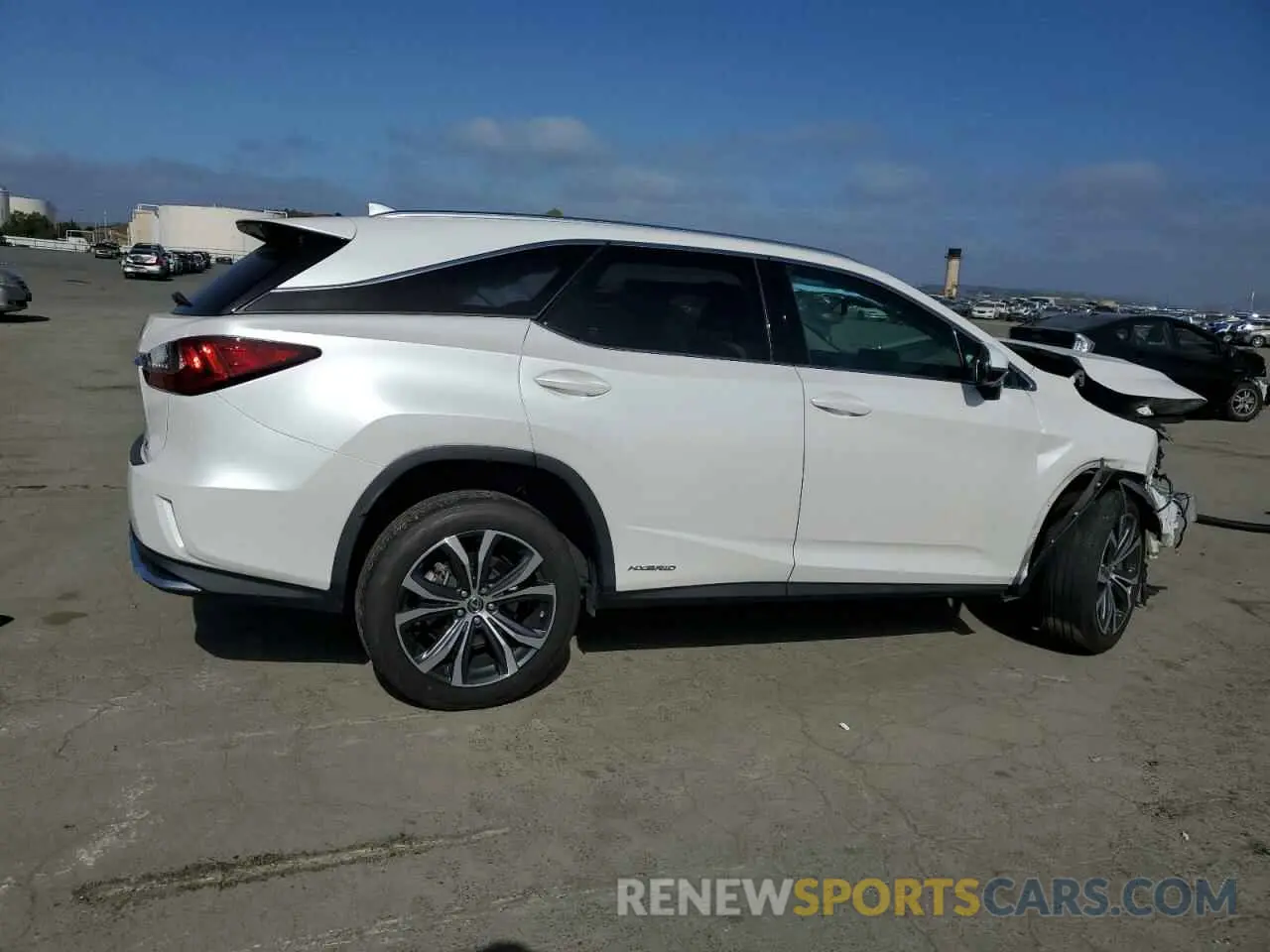 3 fotografías del automóvil dañado JTJHGKFA7M2020361 LEXUS RX450 2021