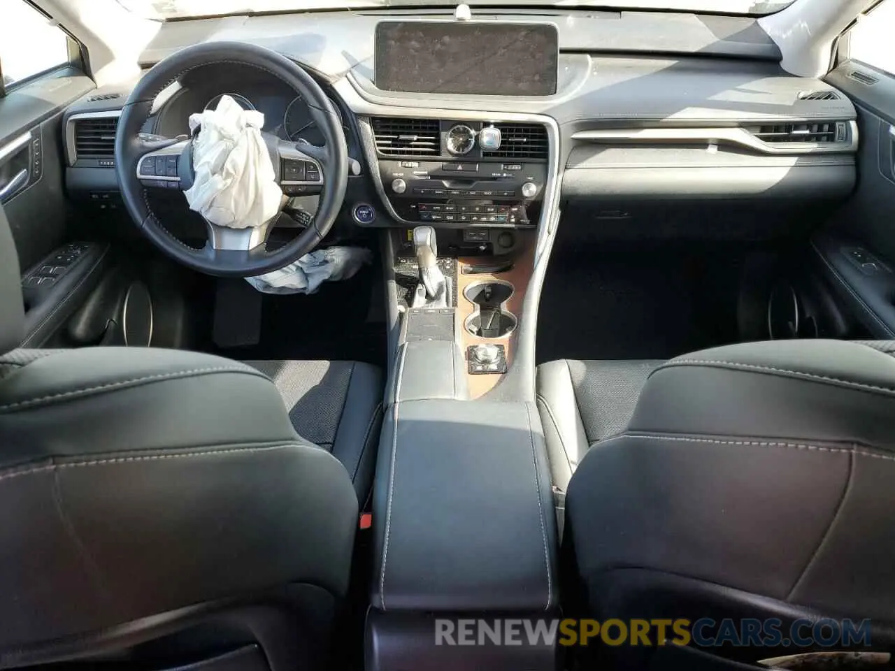 8 fotografías del automóvil dañado JTJHGKFA7M2020361 LEXUS RX450 2021
