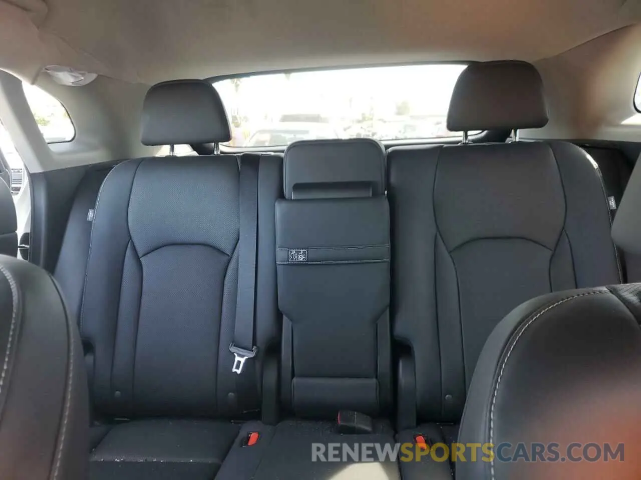 10 fotografías del automóvil dañado 2T2HGMDA3NC087586 LEXUS RX450 2022